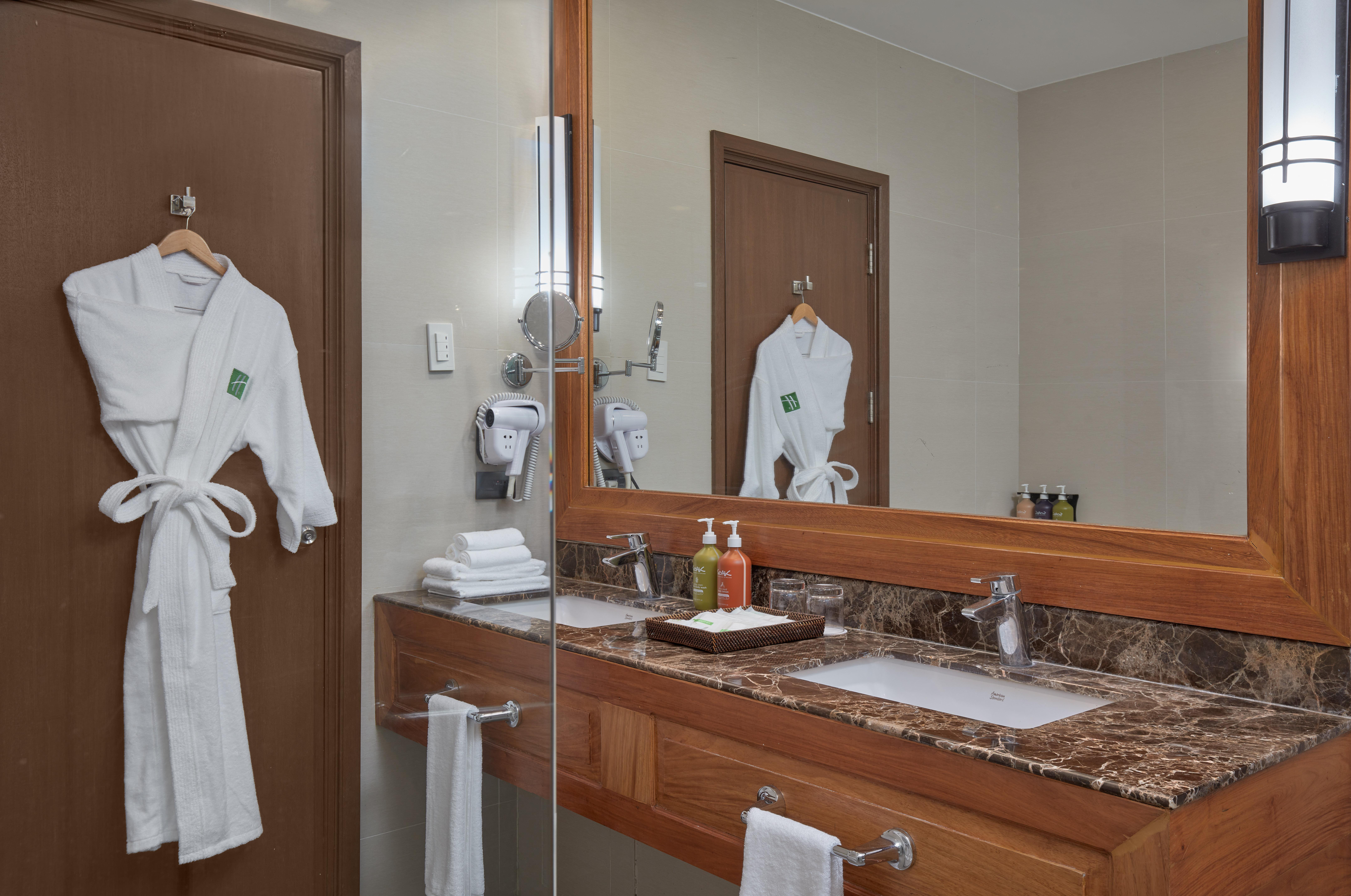 Suite with Kitchenette with Views