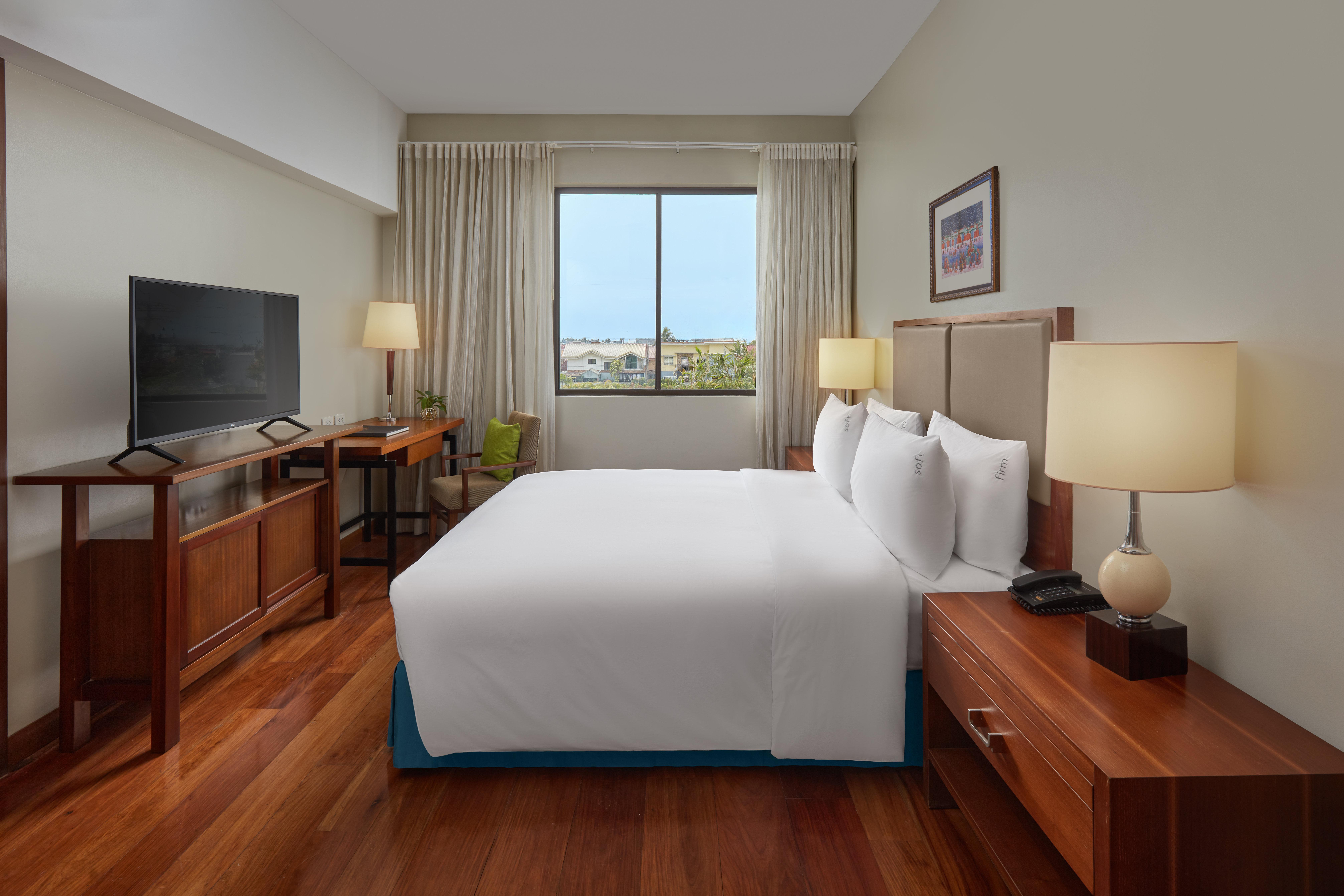 Suite with Kitchenette with Views