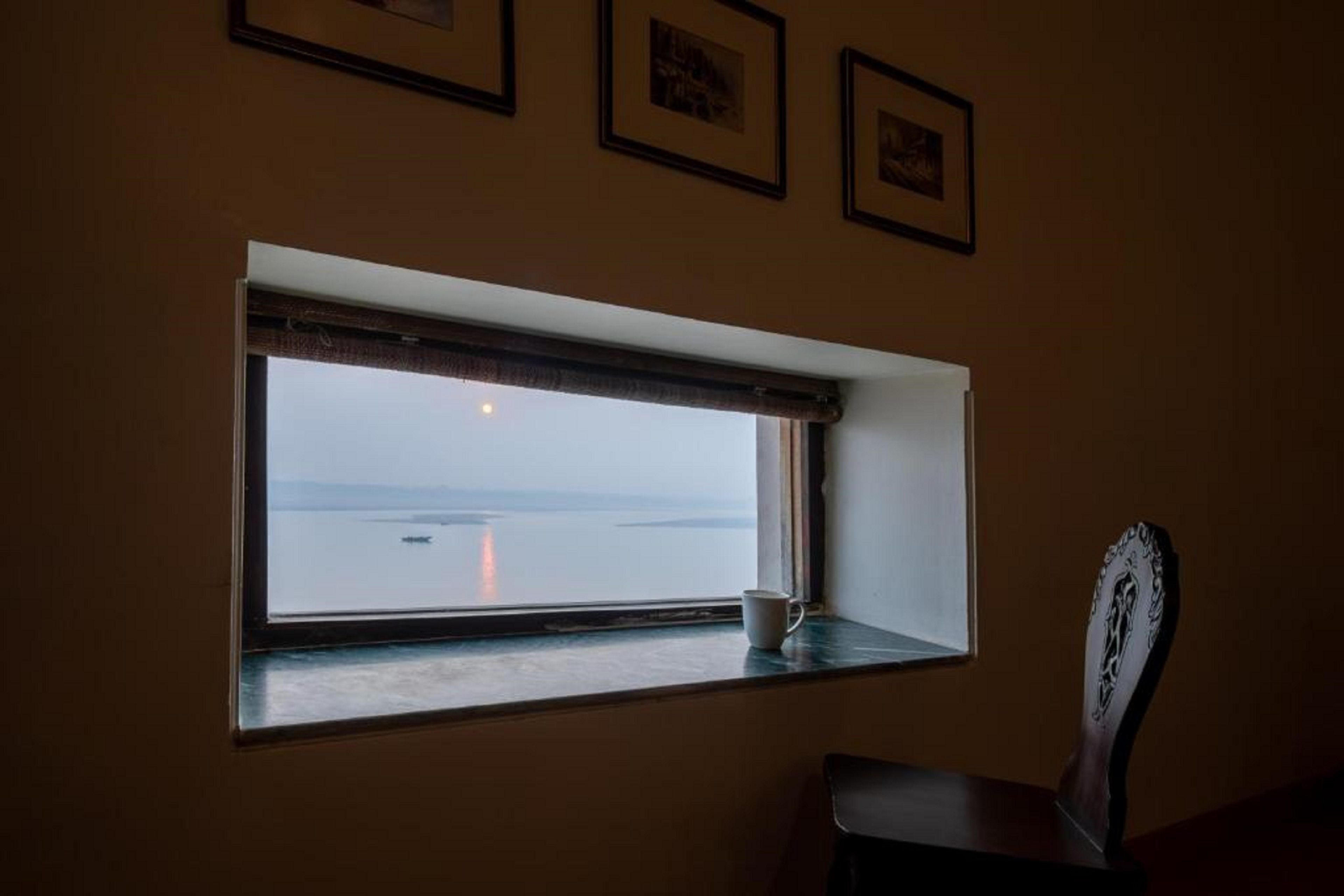 Double or Twin One Bedroom