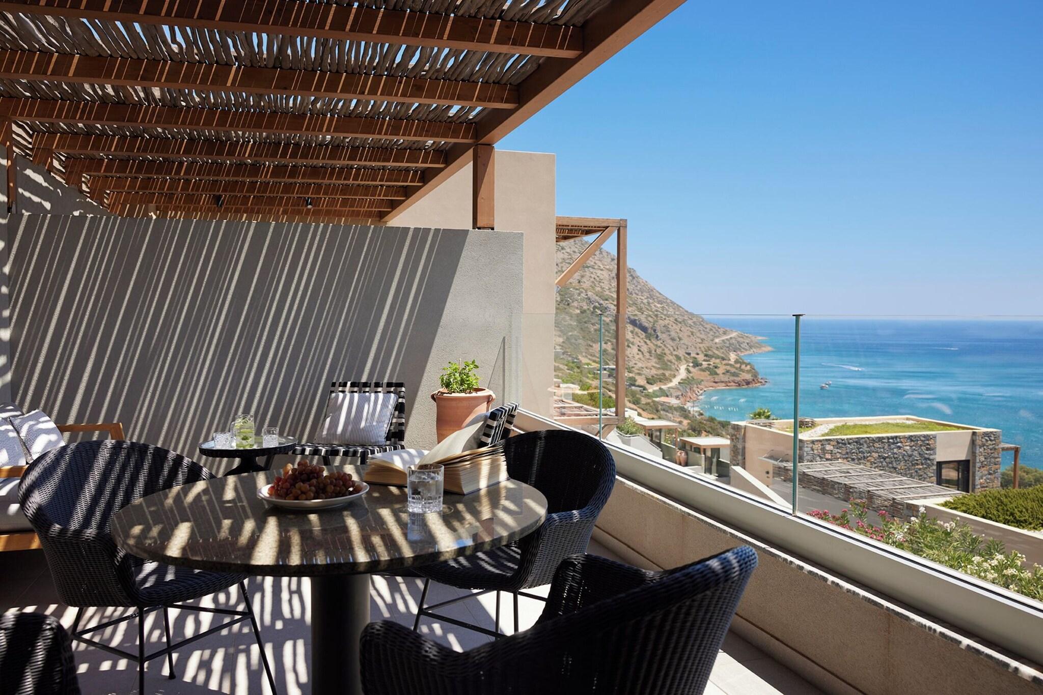 Suite with Private Pool