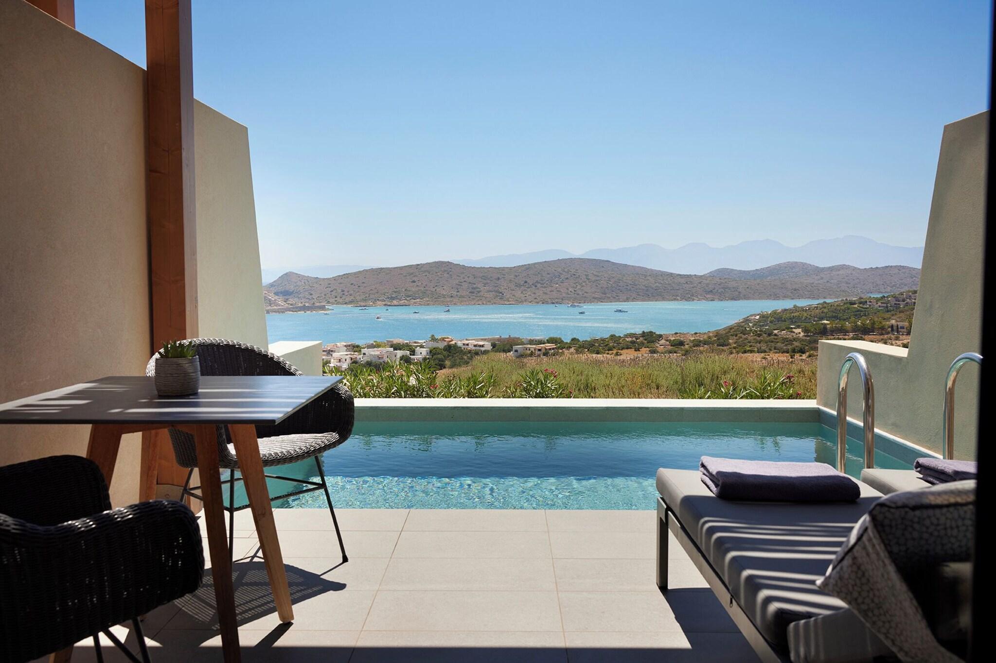 Twin Superior with Private Pool