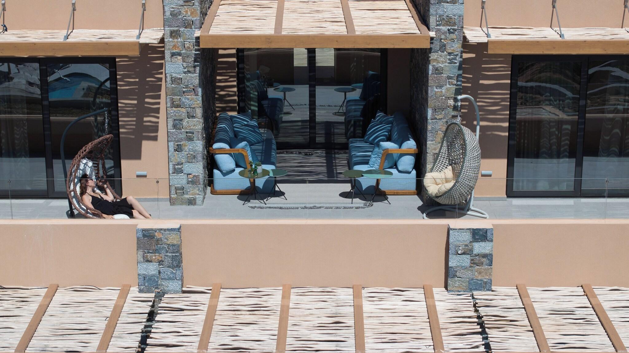 Suite with Private Pool