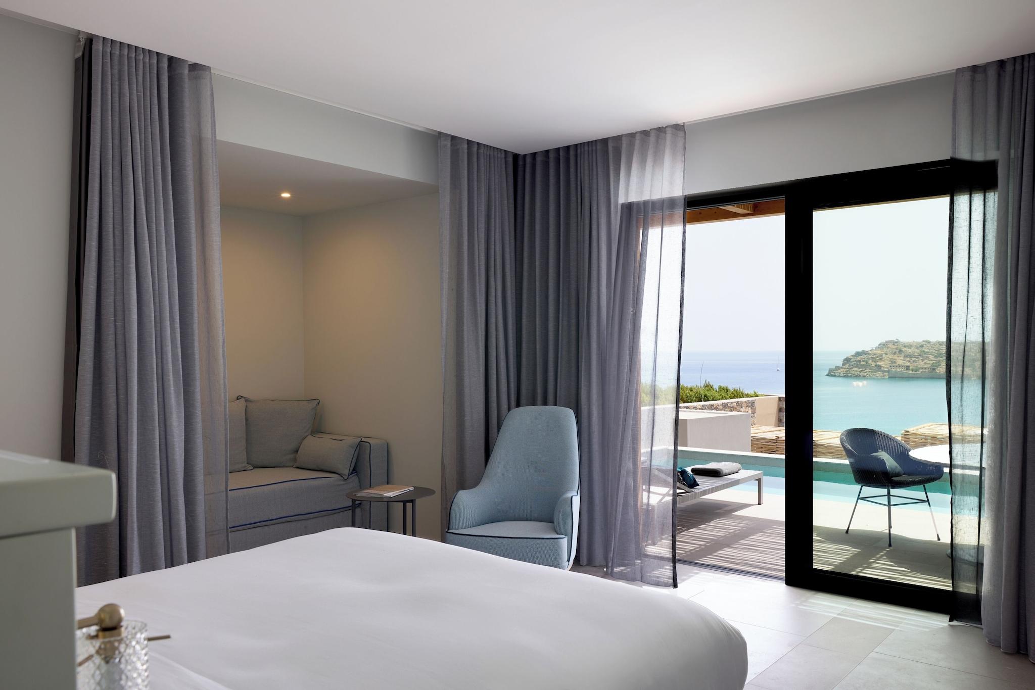 Double Superior with Private Pool