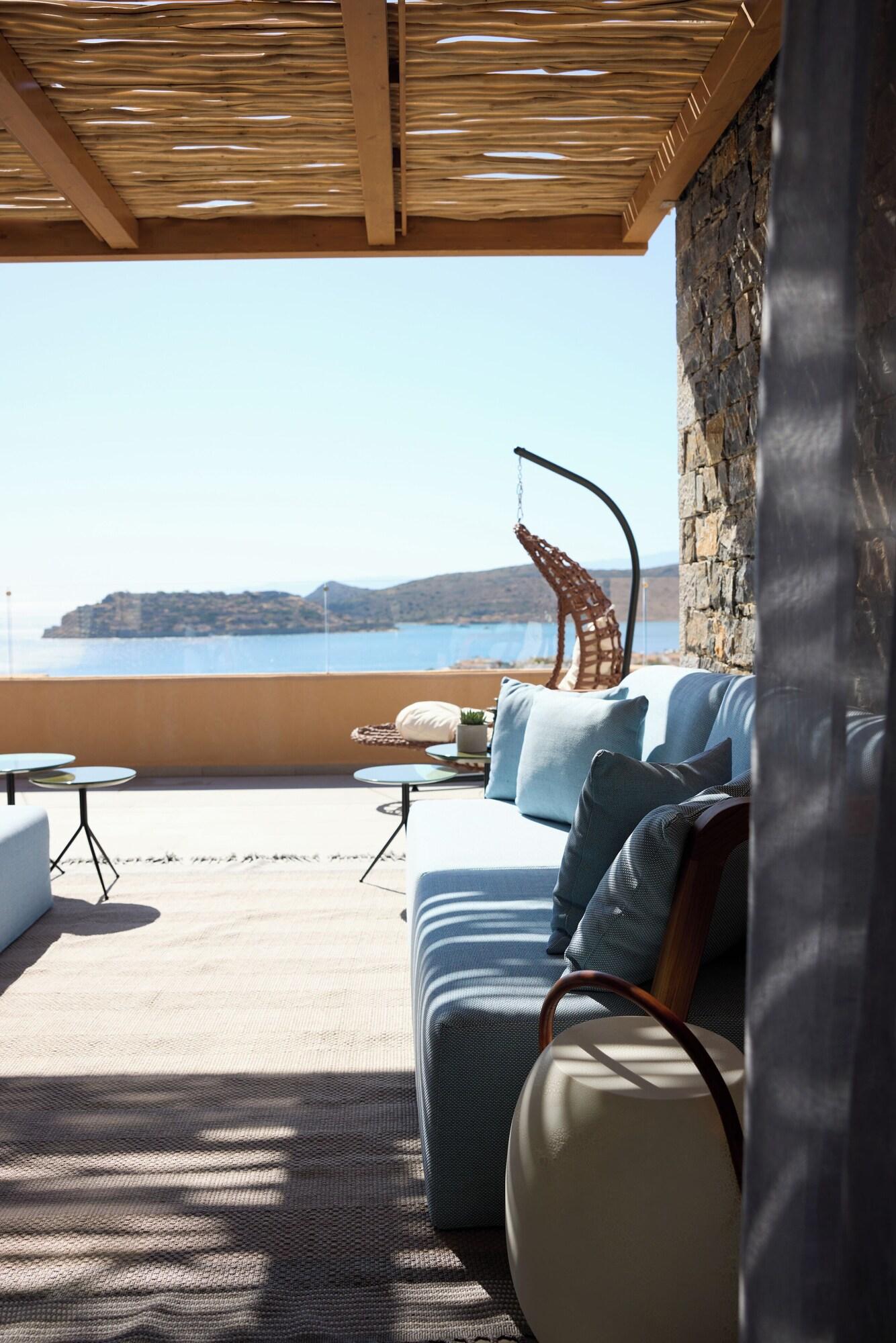 Suite with Private Pool