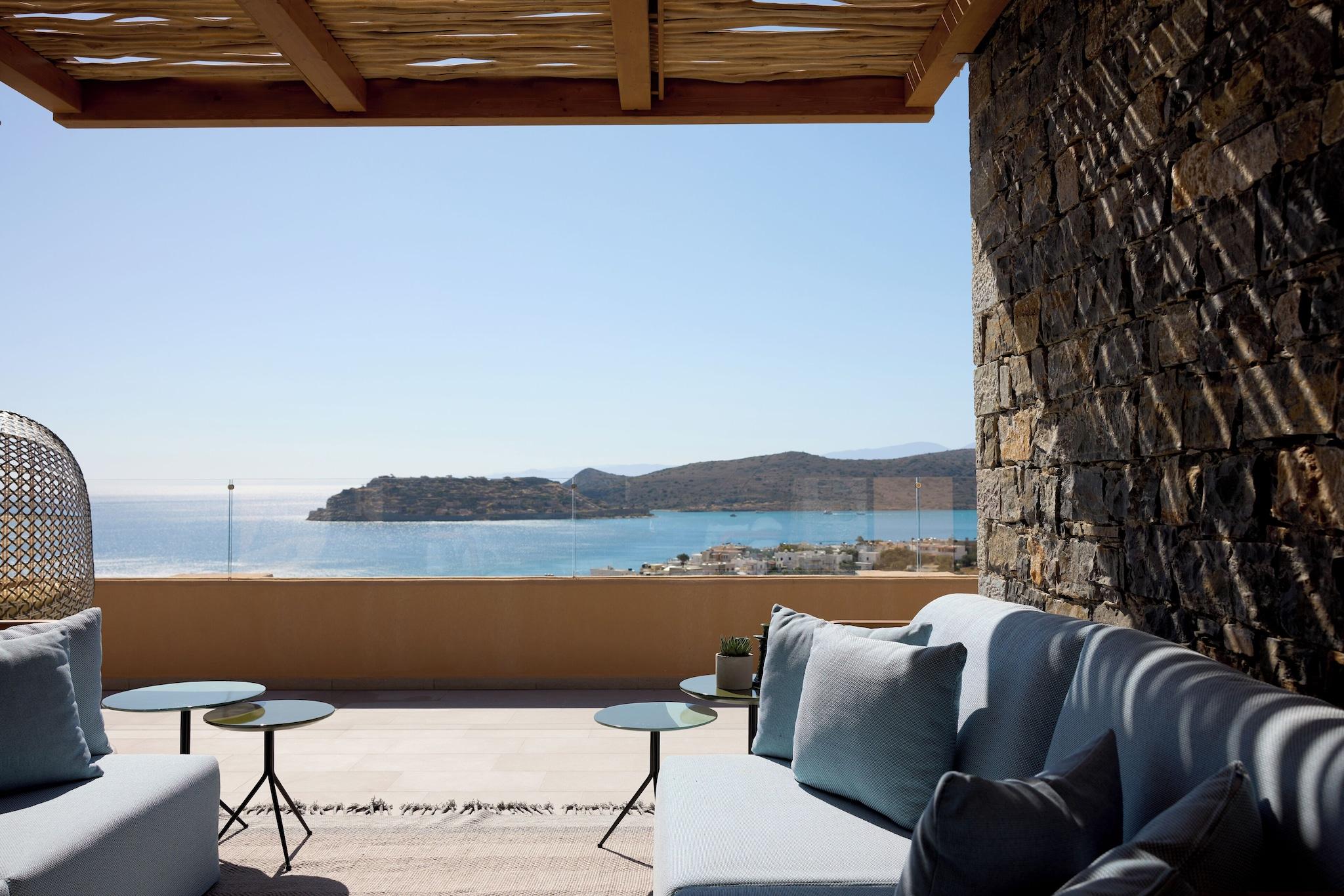 Suite with Private Pool