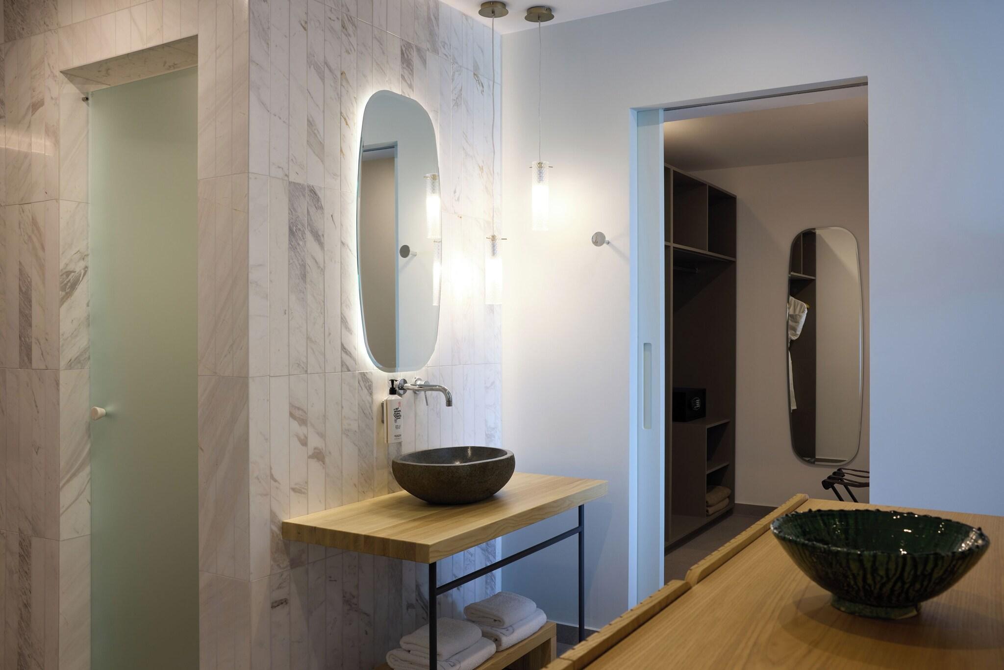 Double Superior with Private Pool