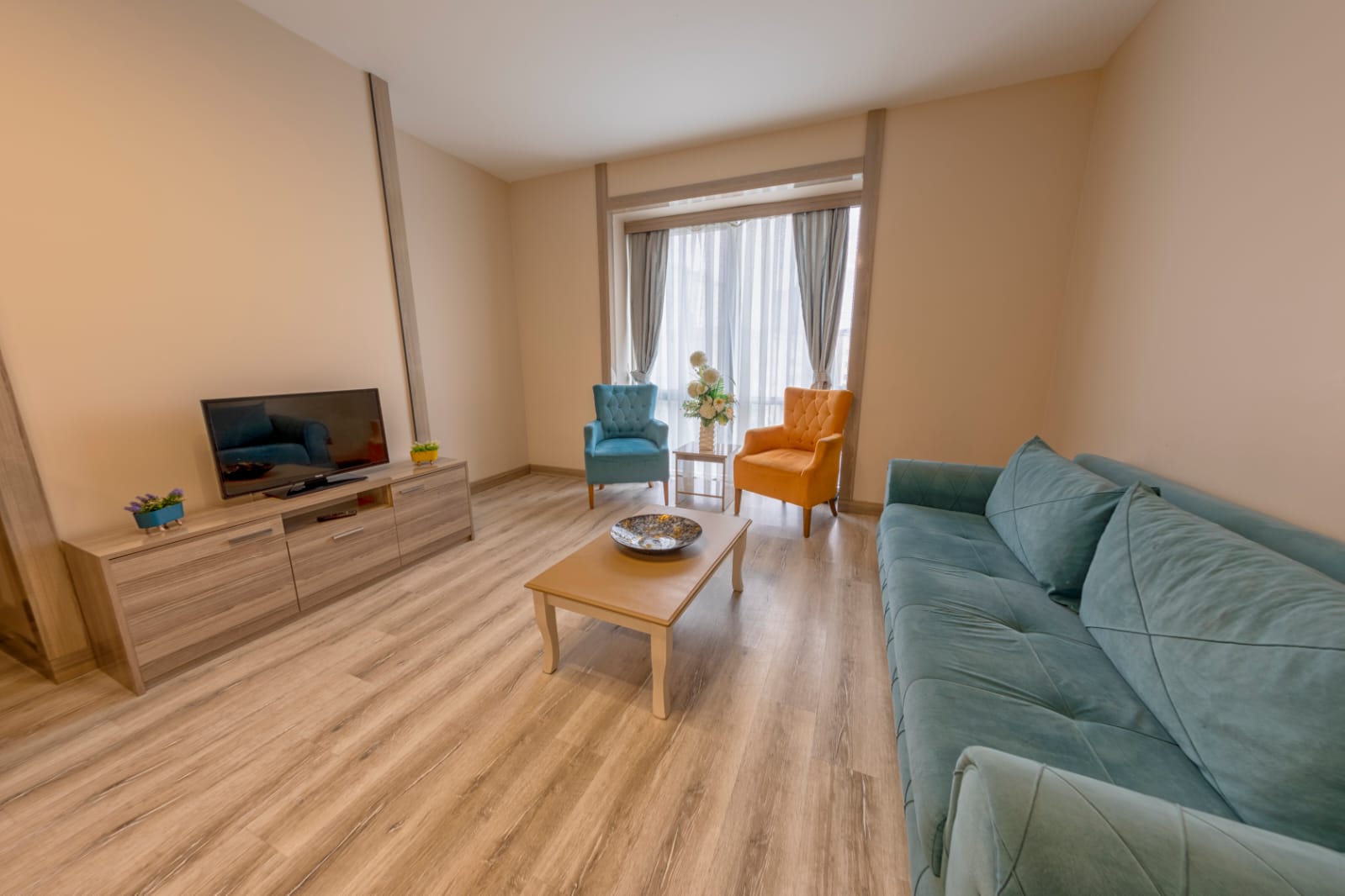 Family Room Superior One Bedroom