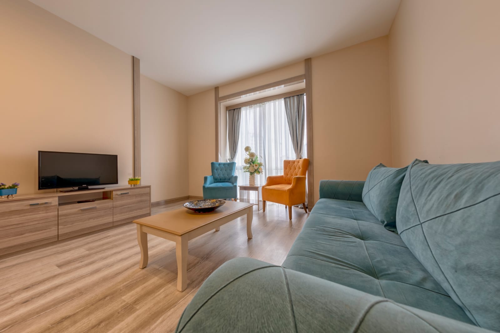 Triple Superior One Bedroom