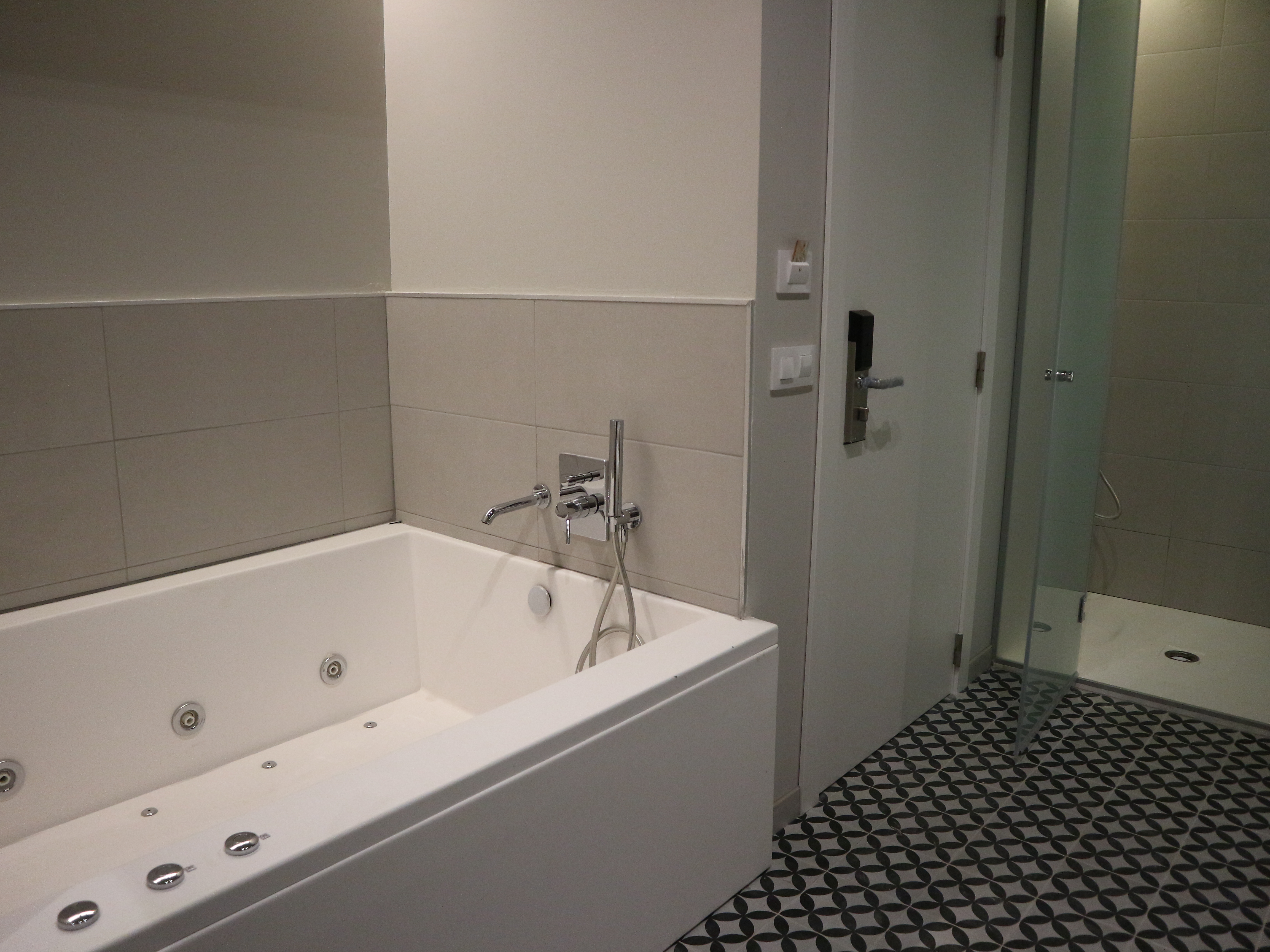 Double or Twin Standard