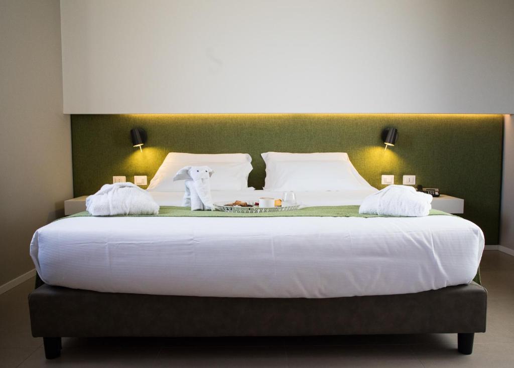 Double Single Superior