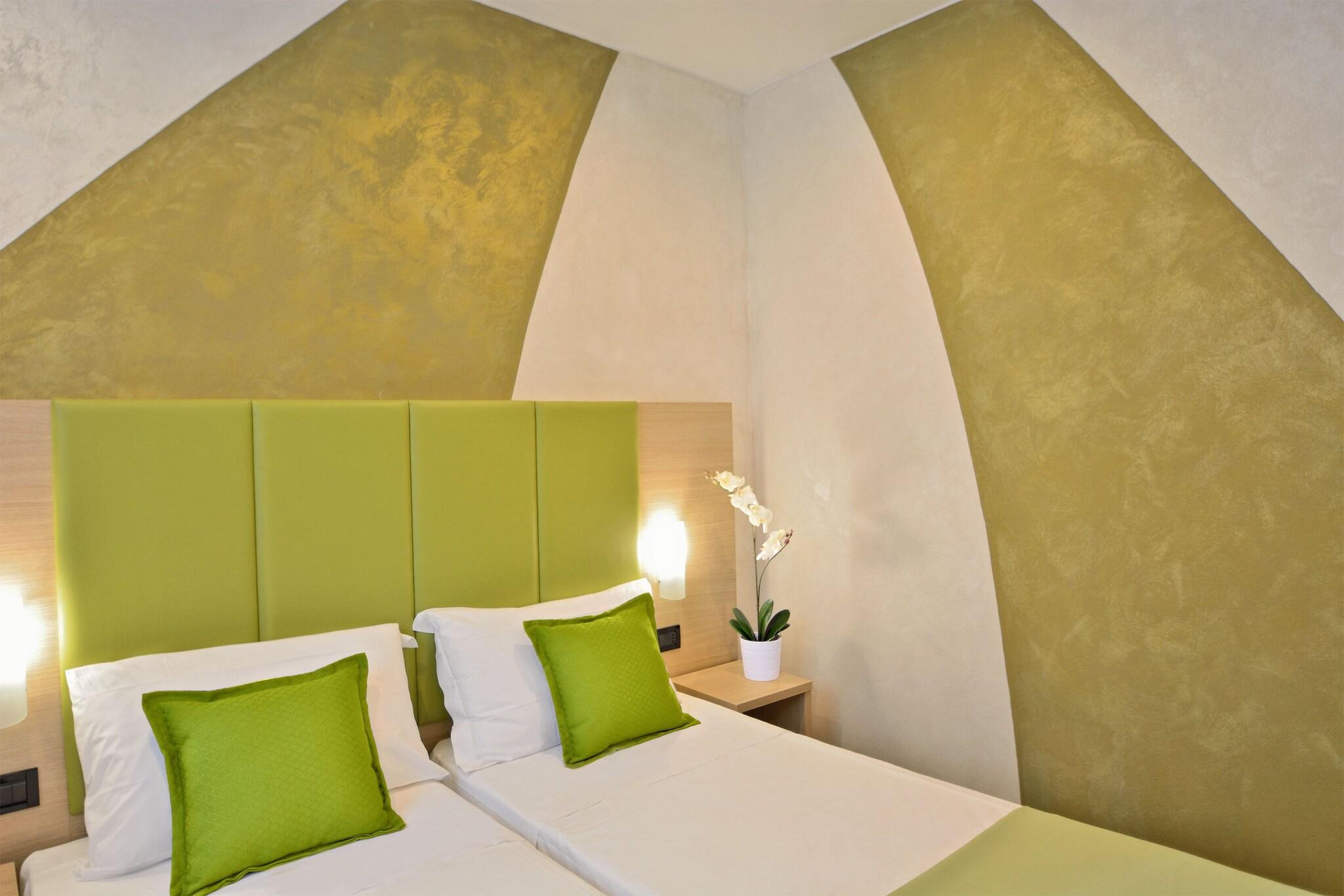 Double Classic King Bed