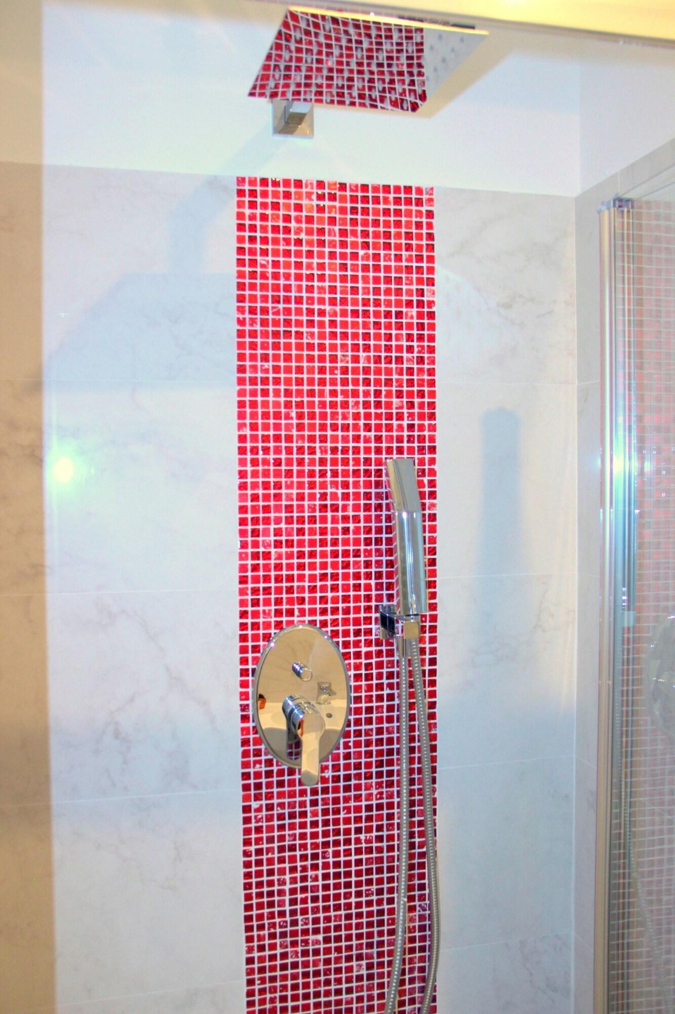 Double Superior King Bed