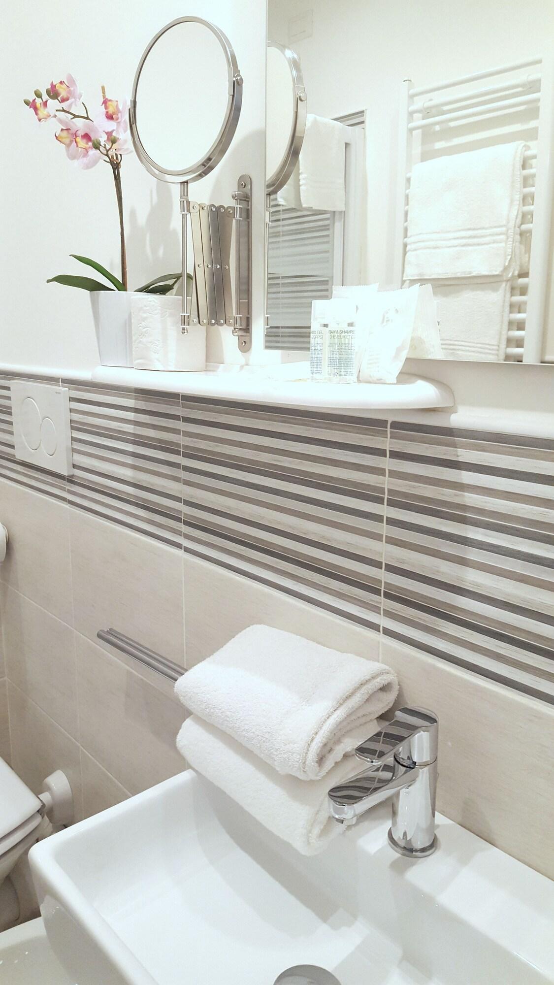 Double Superior King Bed