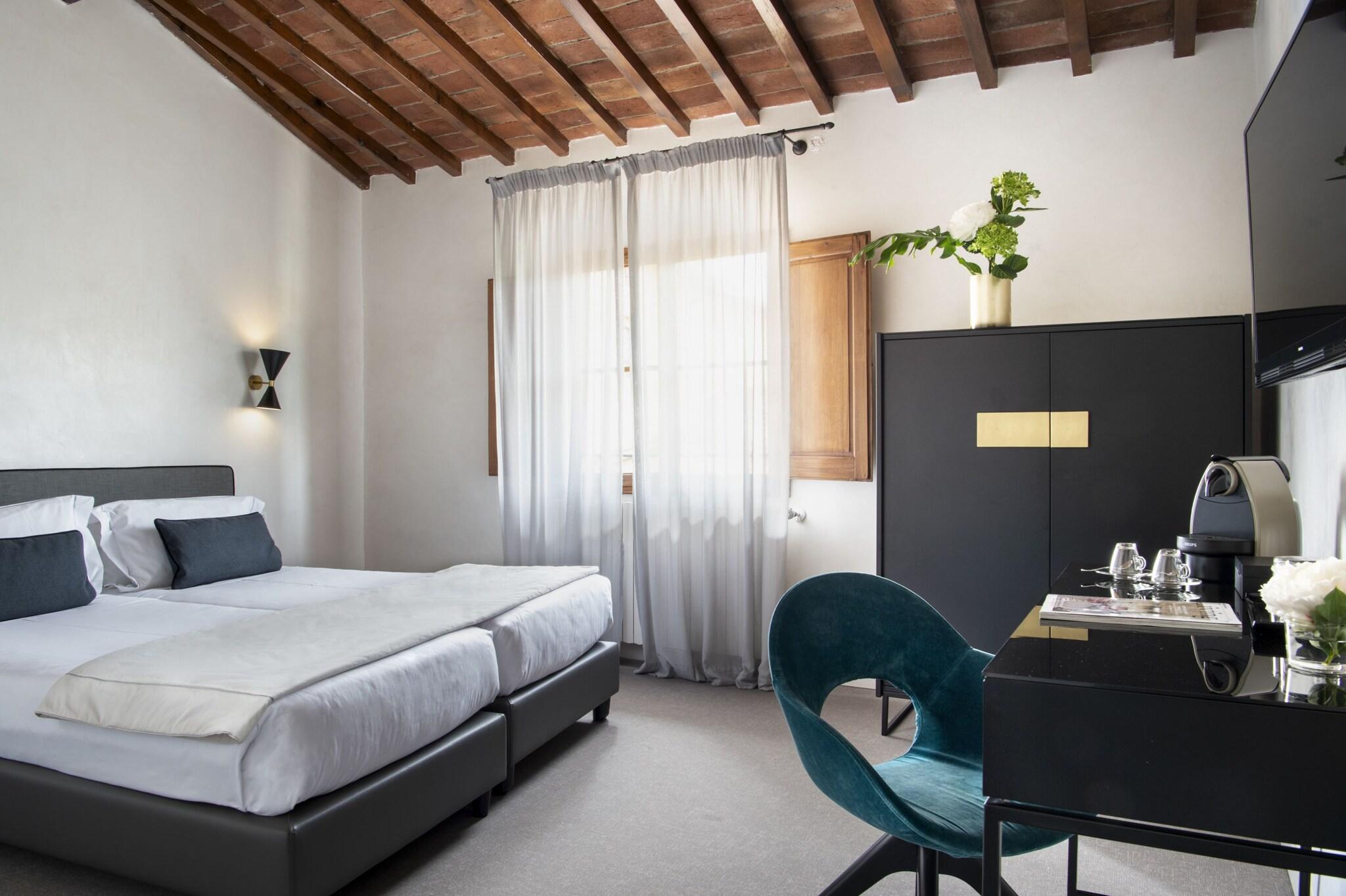 Double Classic King Bed