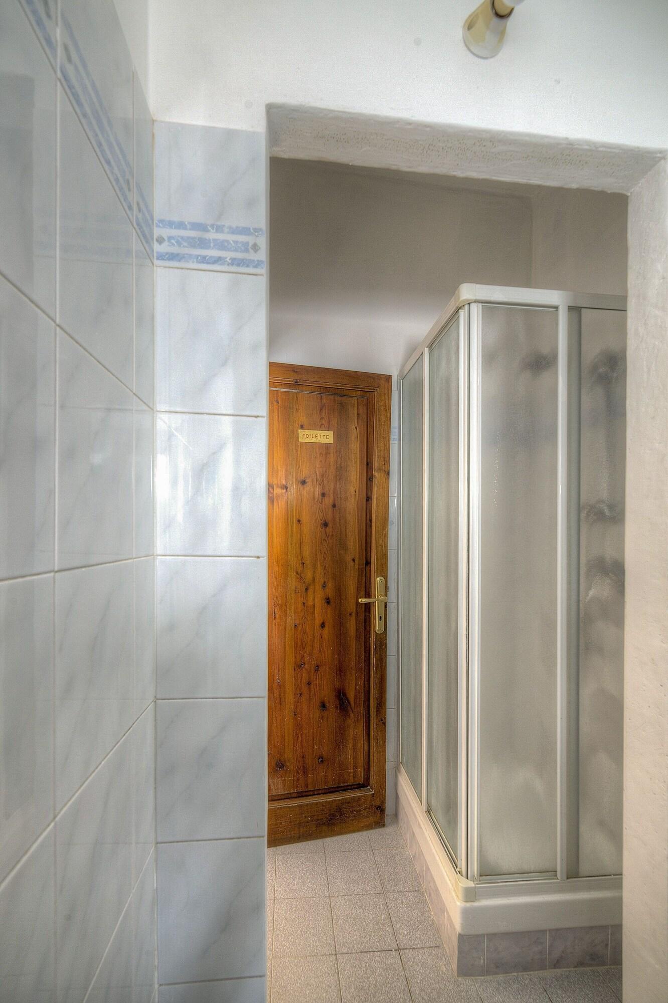 Double with Shared Bathroom with Views