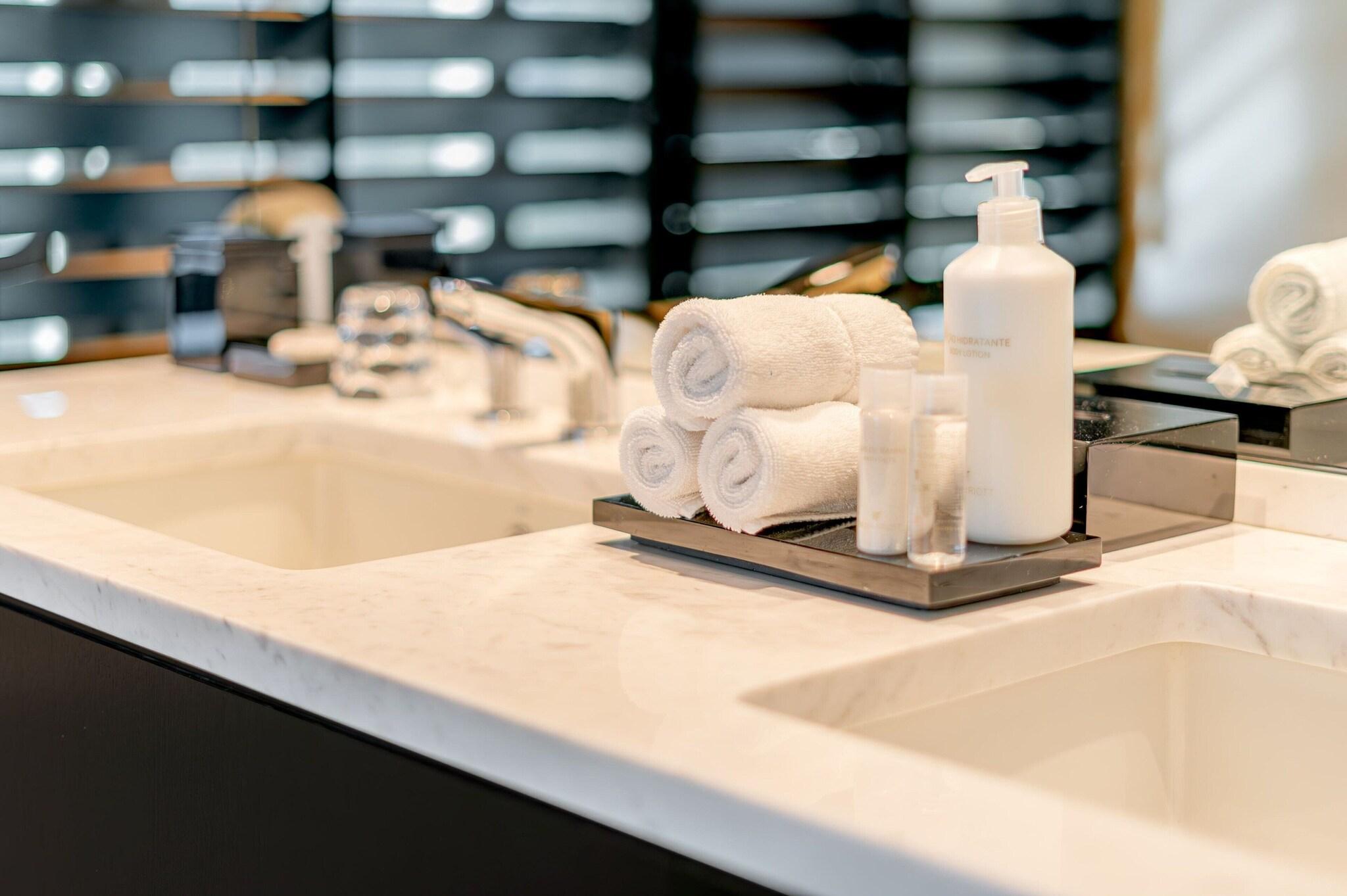 Double Deluxe River View