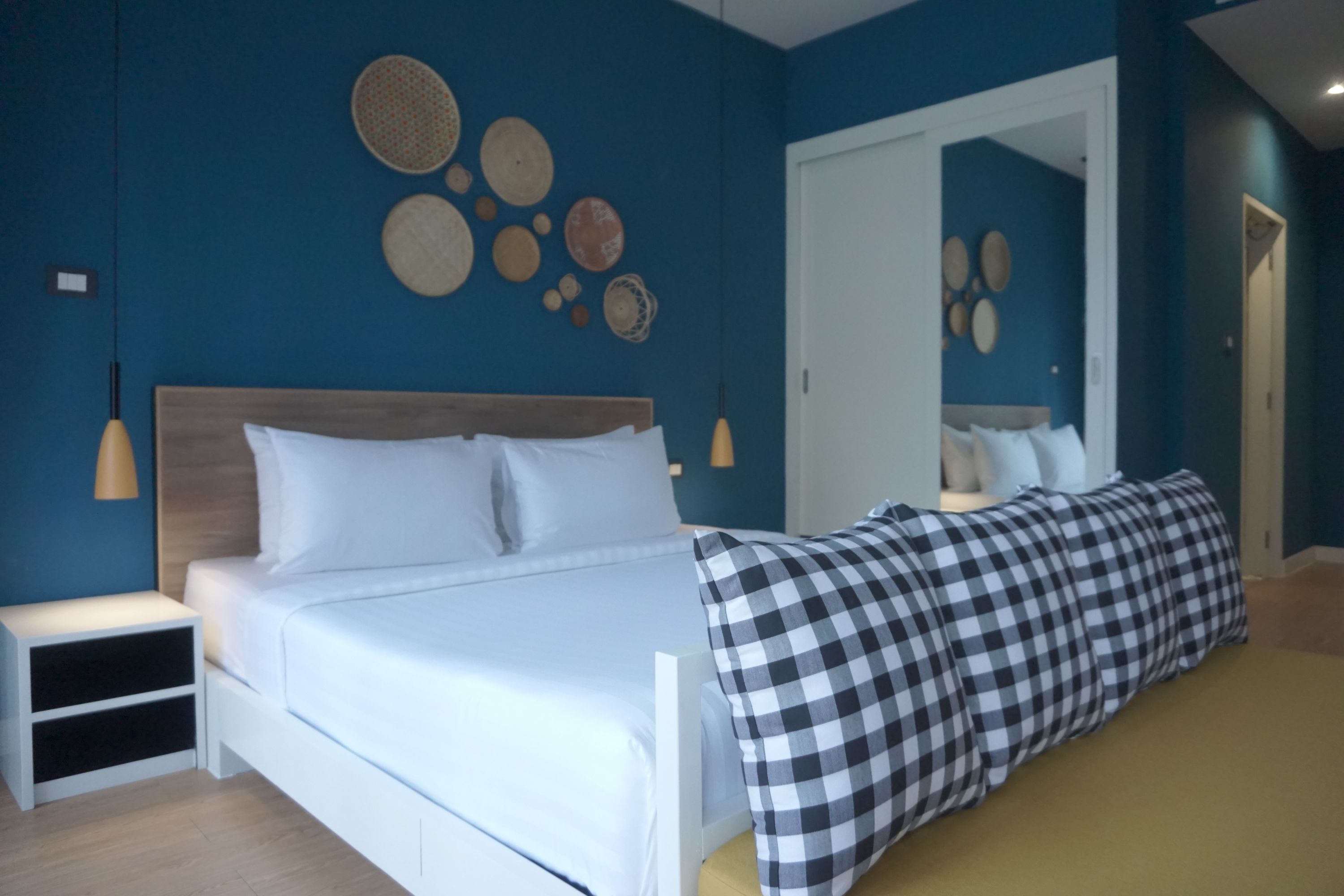 Double Deluxe Pool View