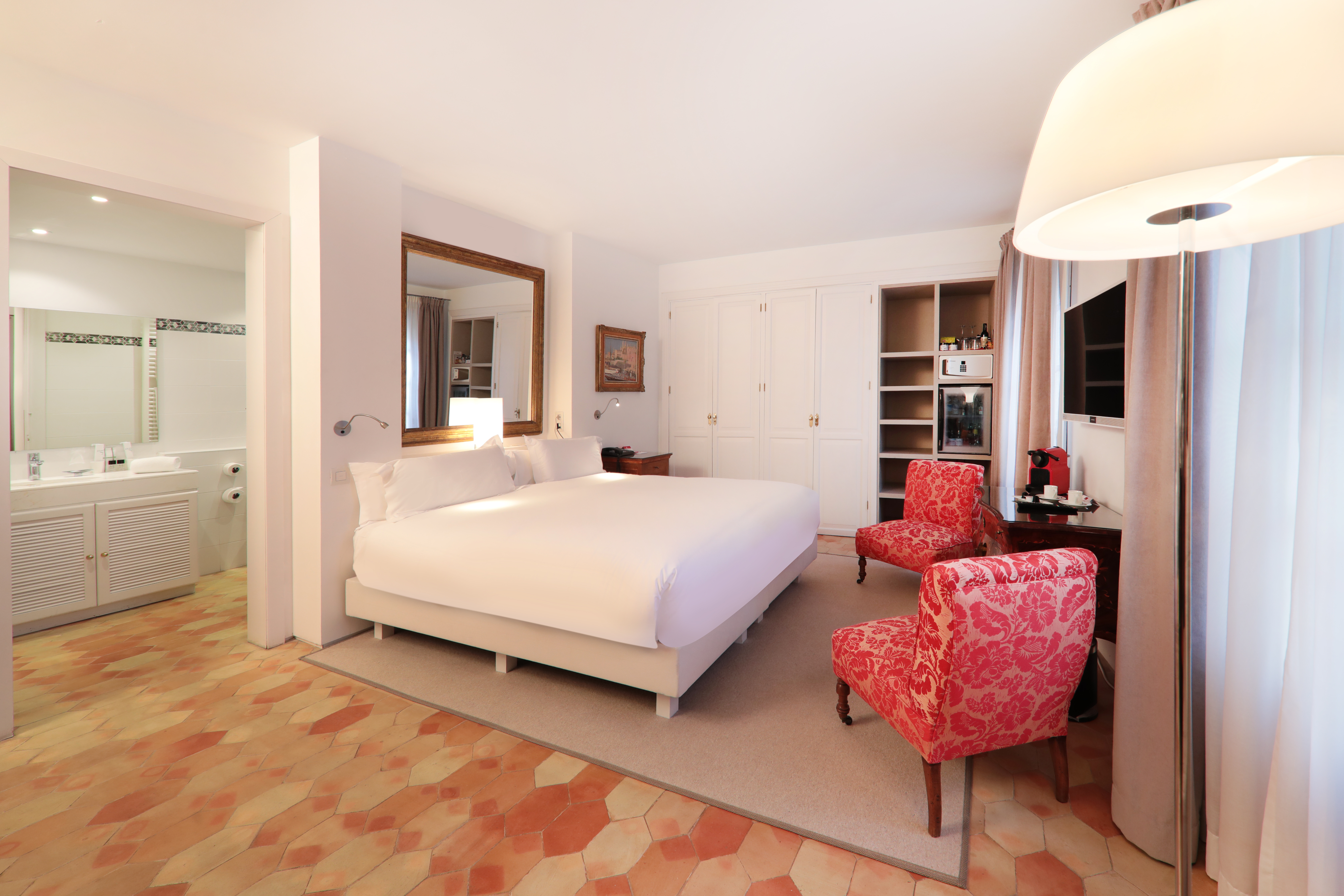 Double or Twin Deluxe