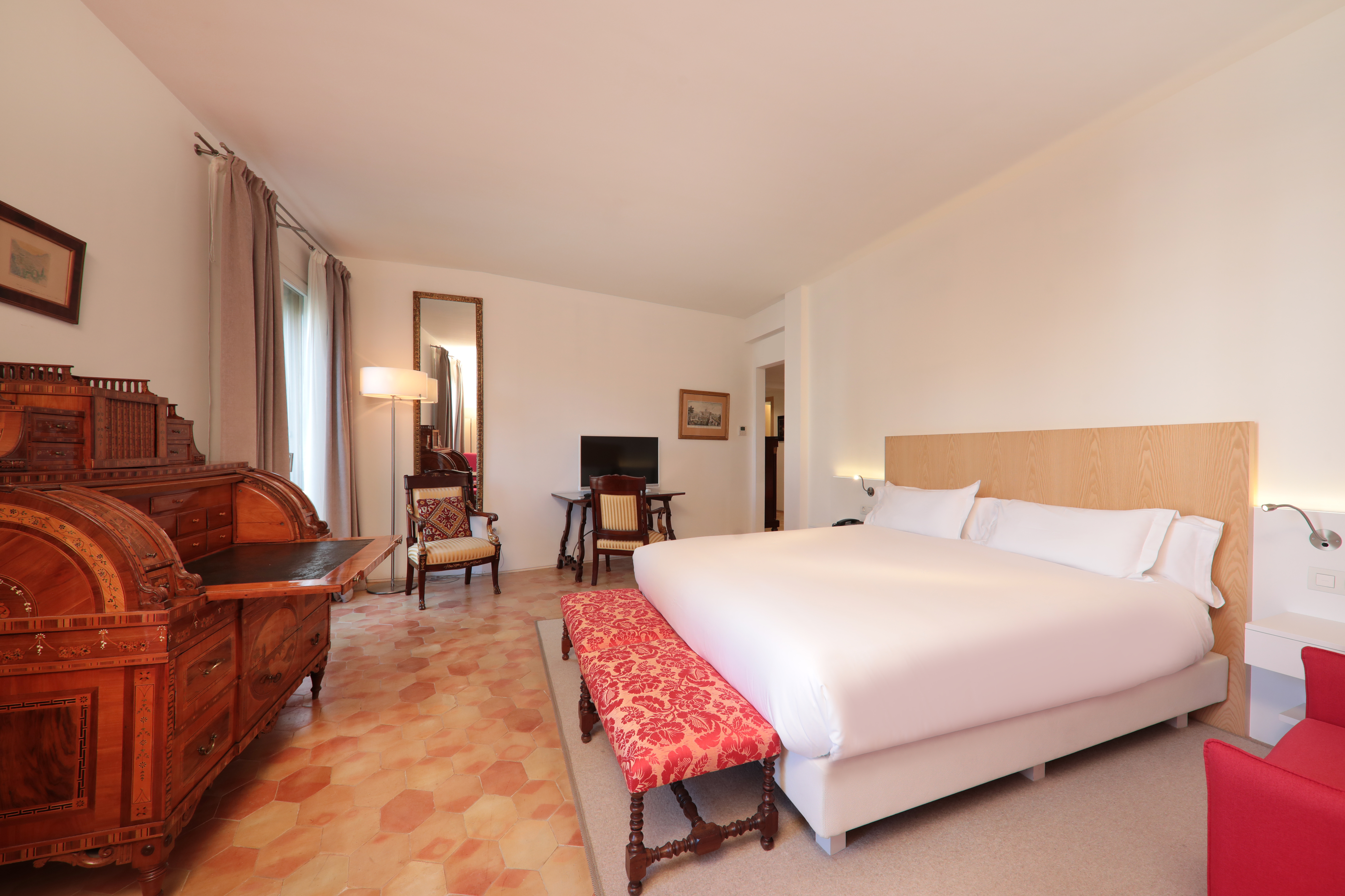 Double or Twin Deluxe