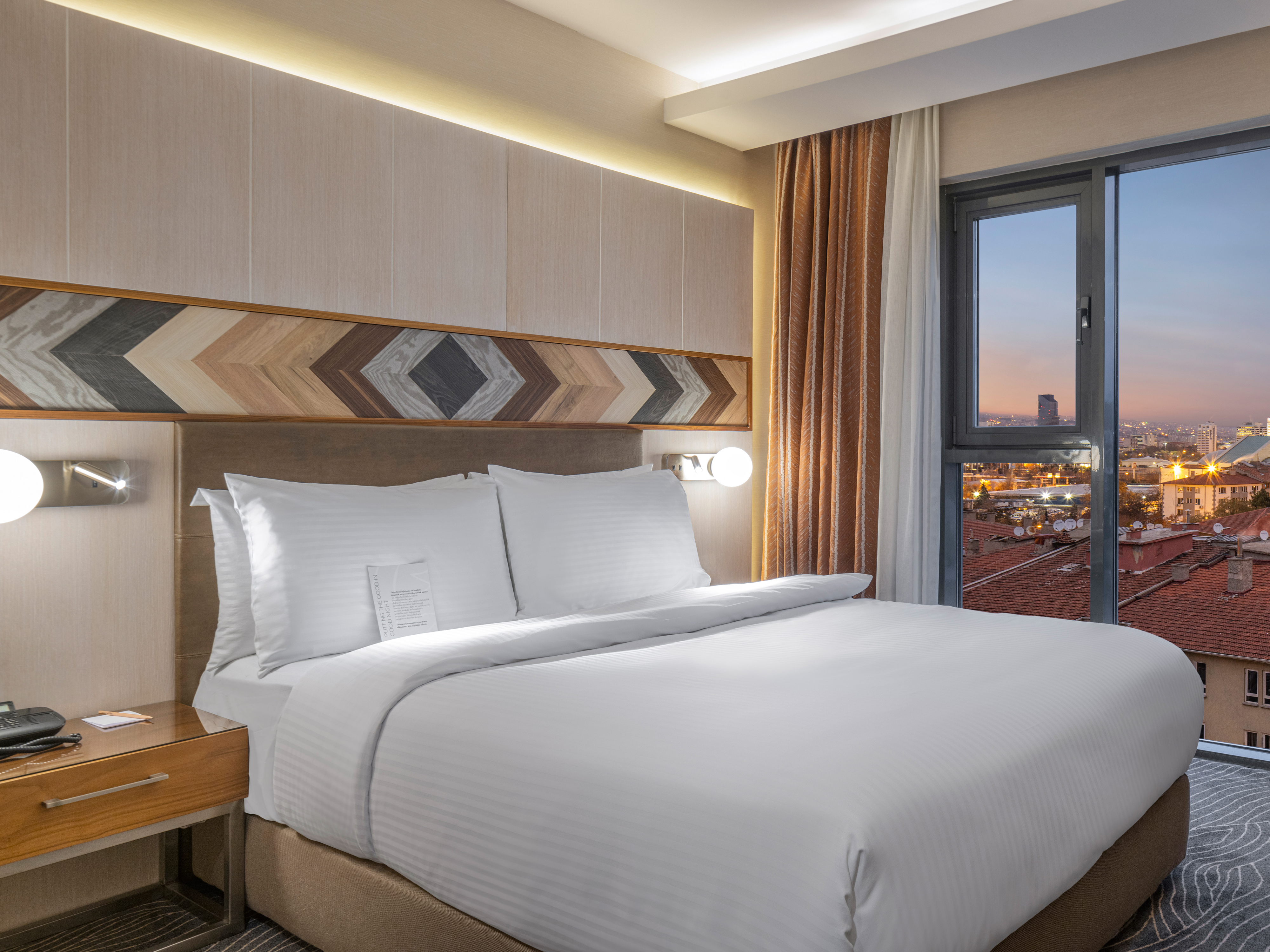 Double or Twin Standard