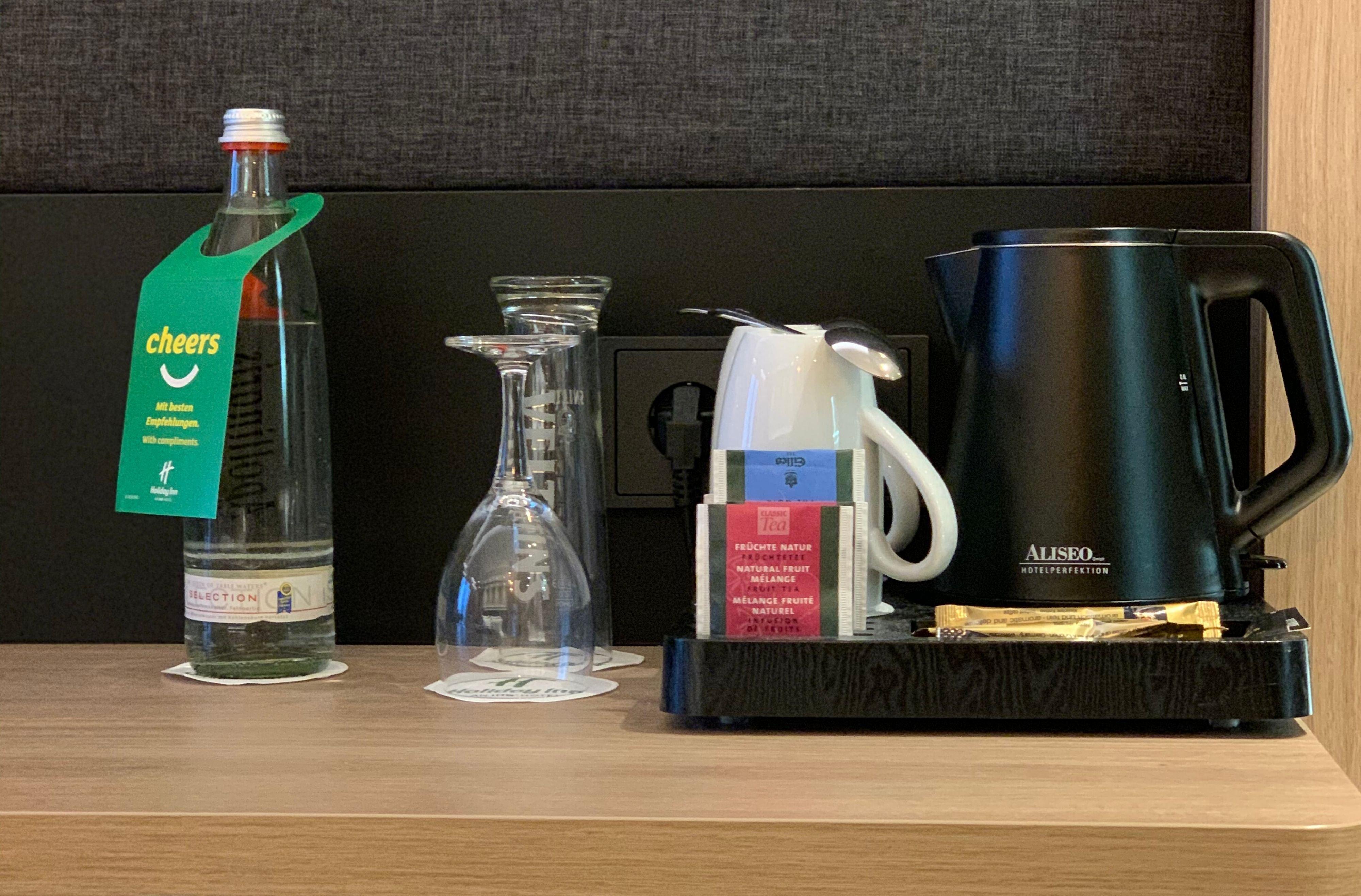 Room King Bed Non Smoking