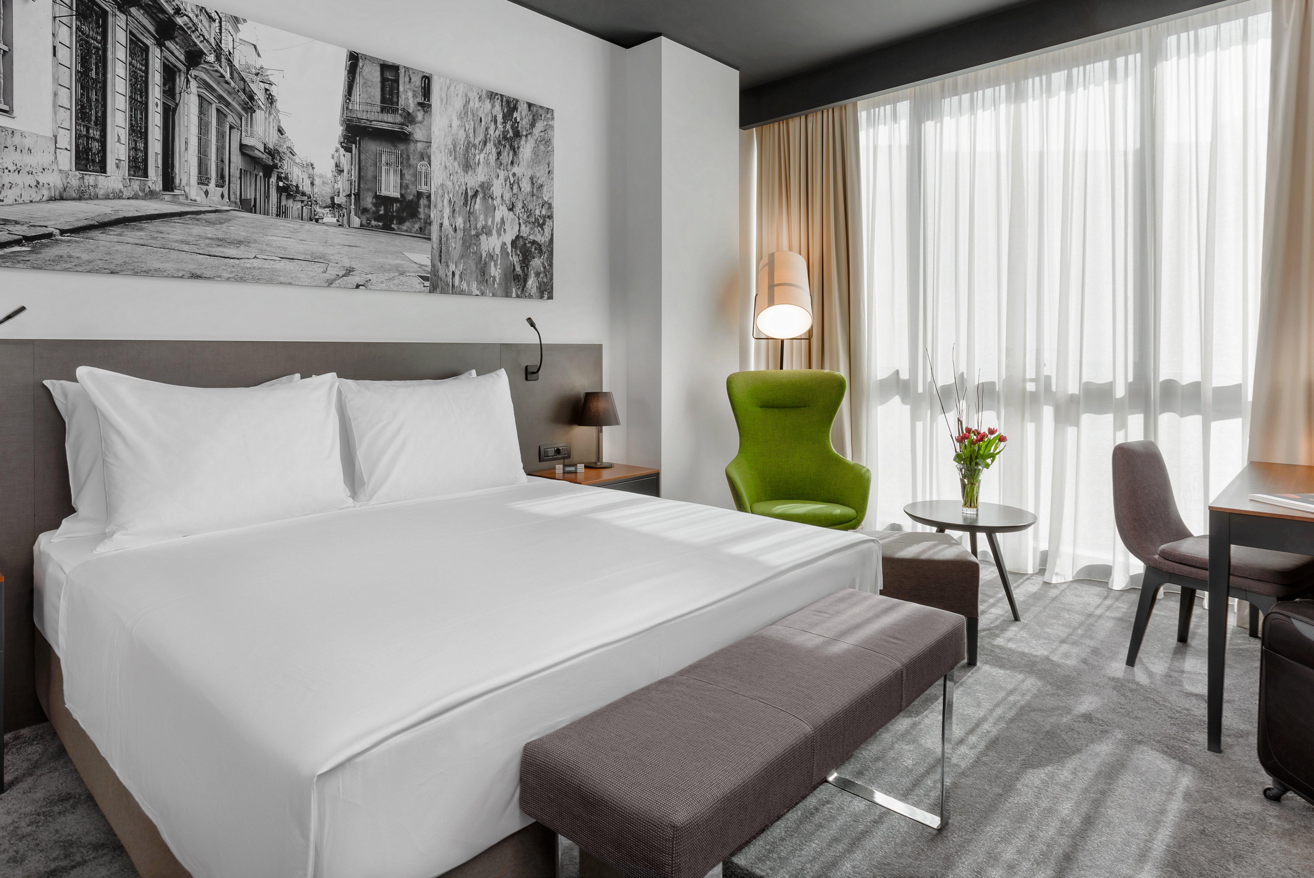 Double or Twin Standard