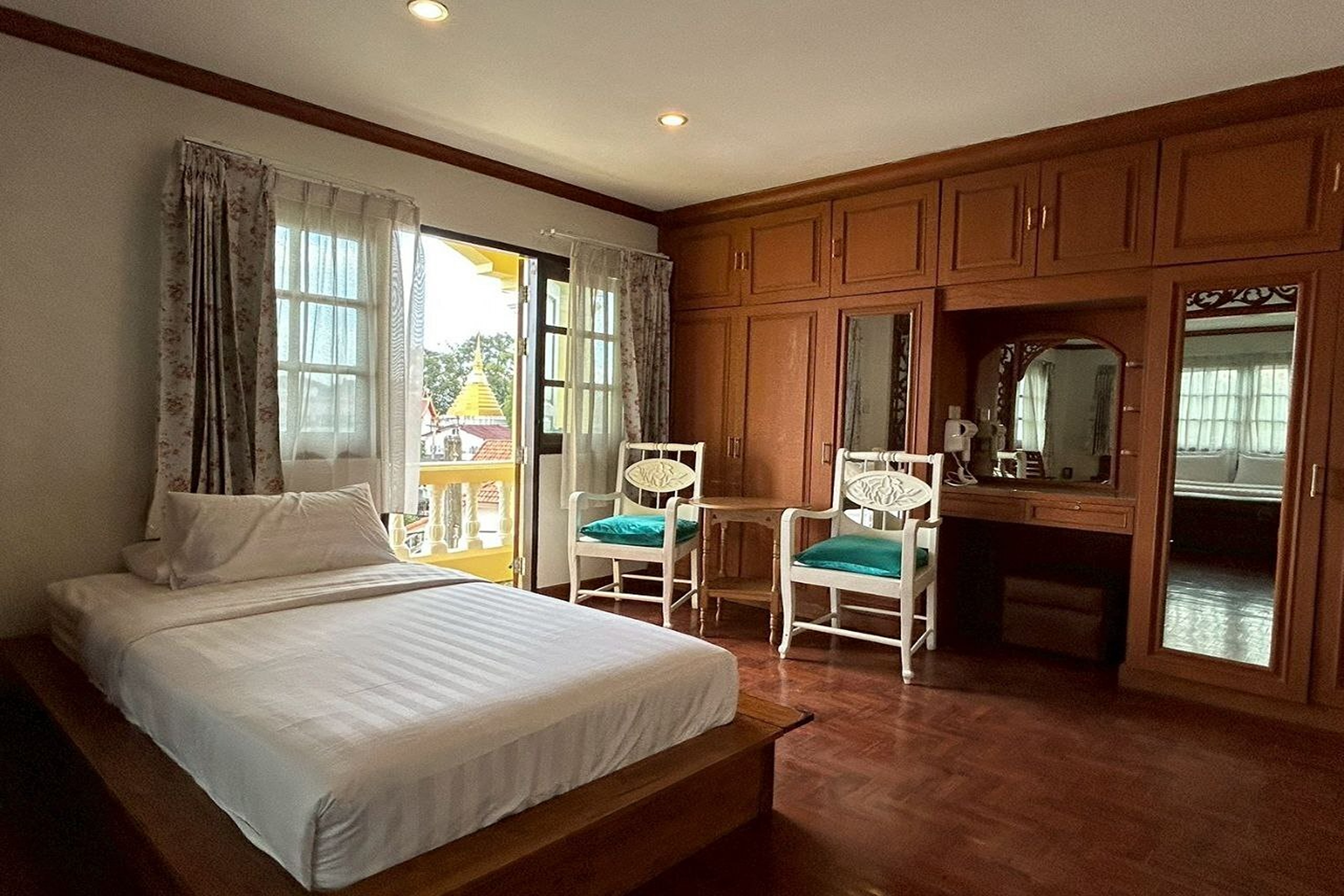 Family Room Standard