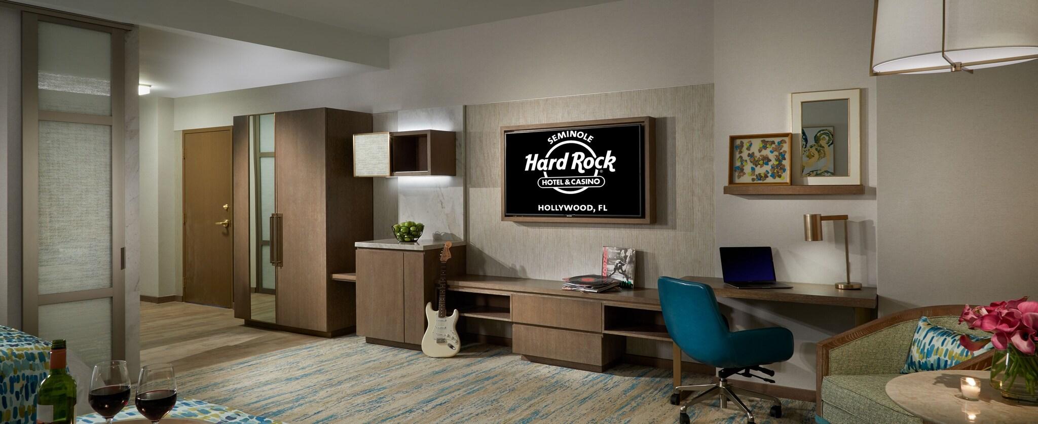 Double Deluxe King Bed