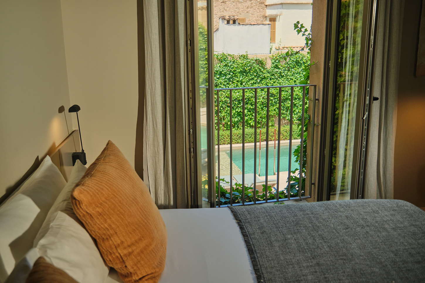 Double or Twin Deluxe