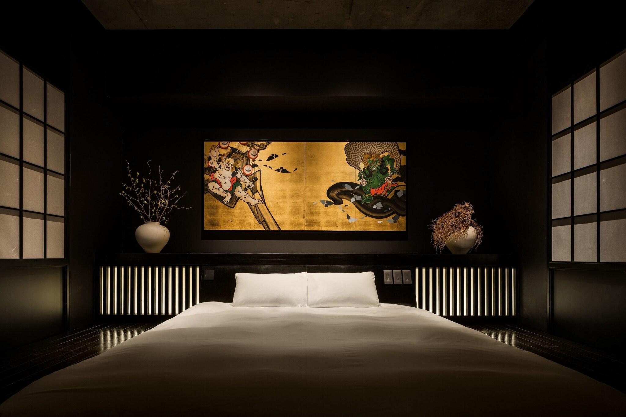 Double King Size Bed