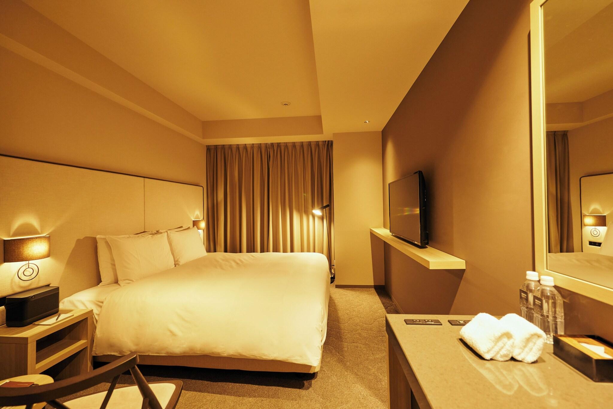 Double Deluxe Queen Bed