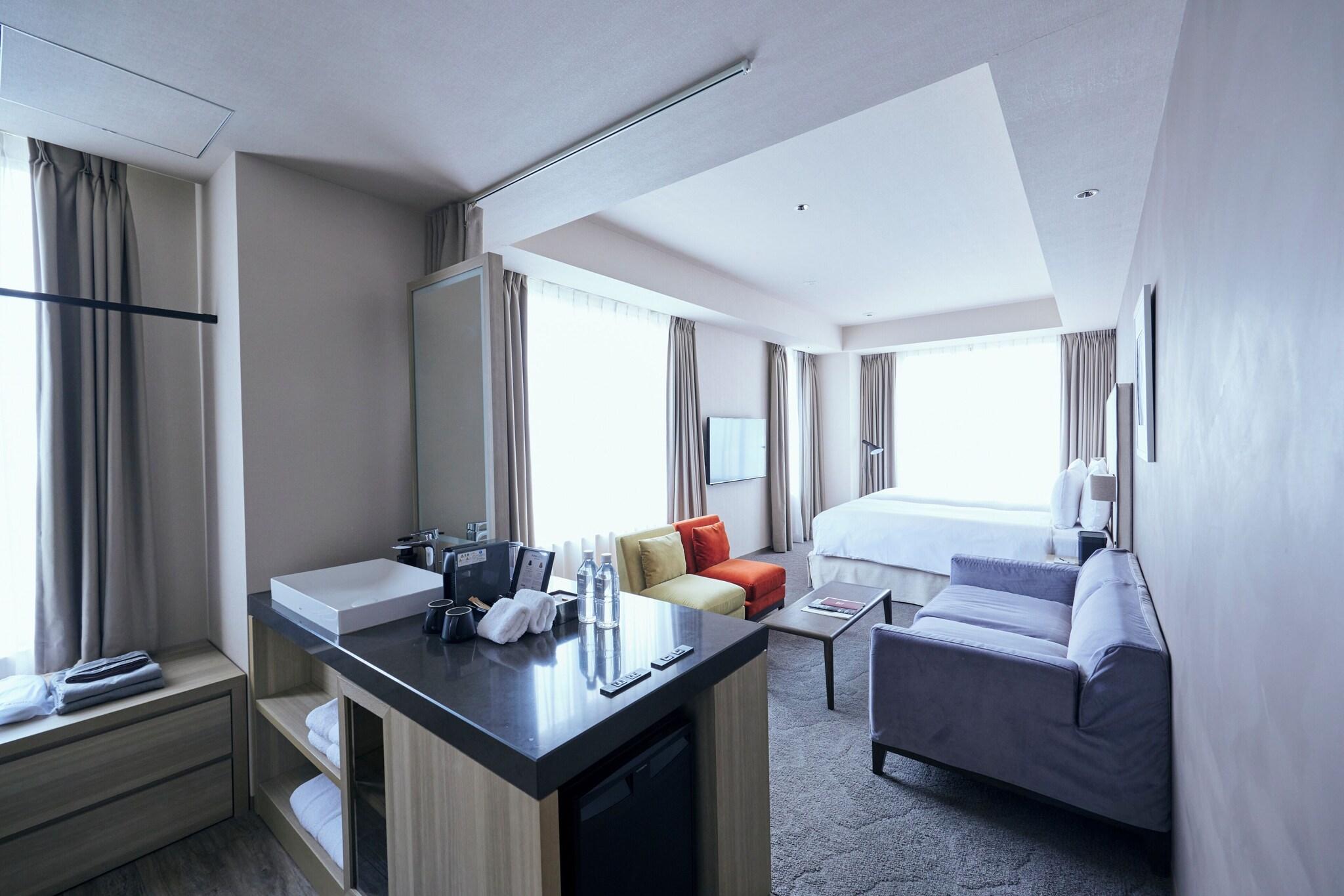 Twin Deluxe Two Beds