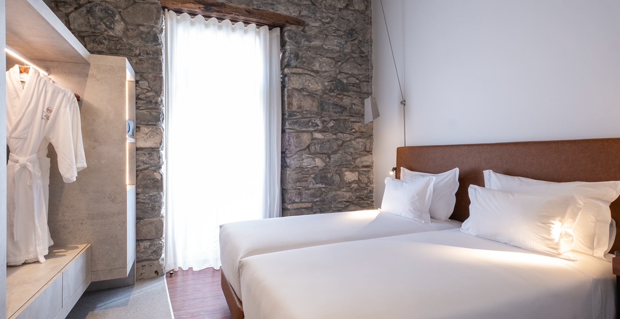 Double or Twin Standard