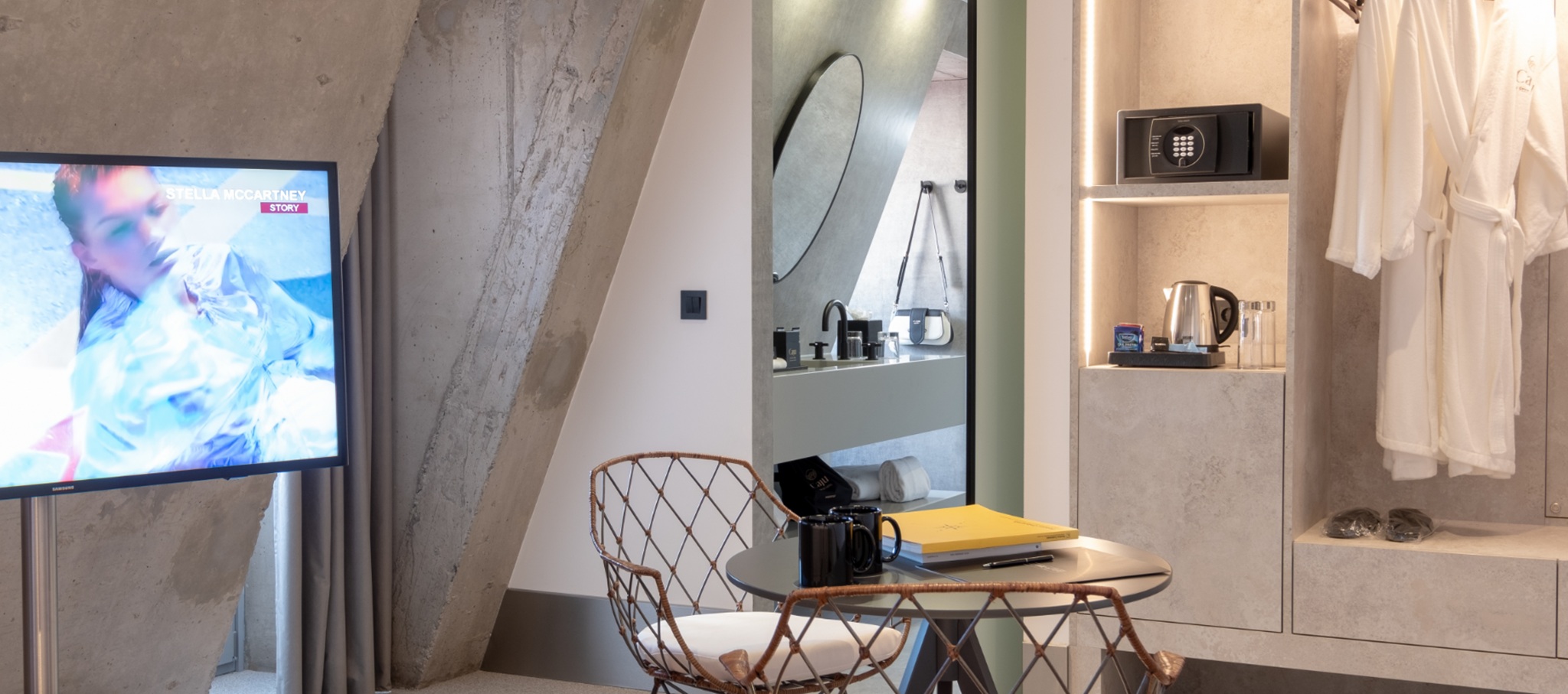 Double or Twin Superior