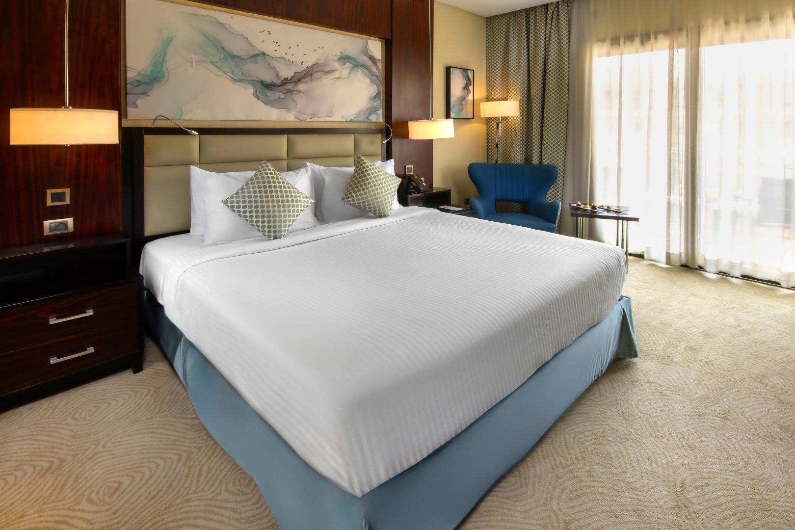 Double Deluxe Pool View