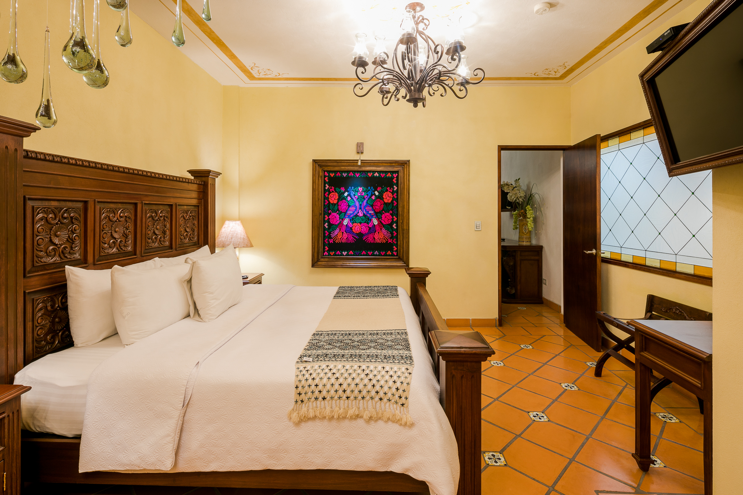 Junior Suite King Size Bed