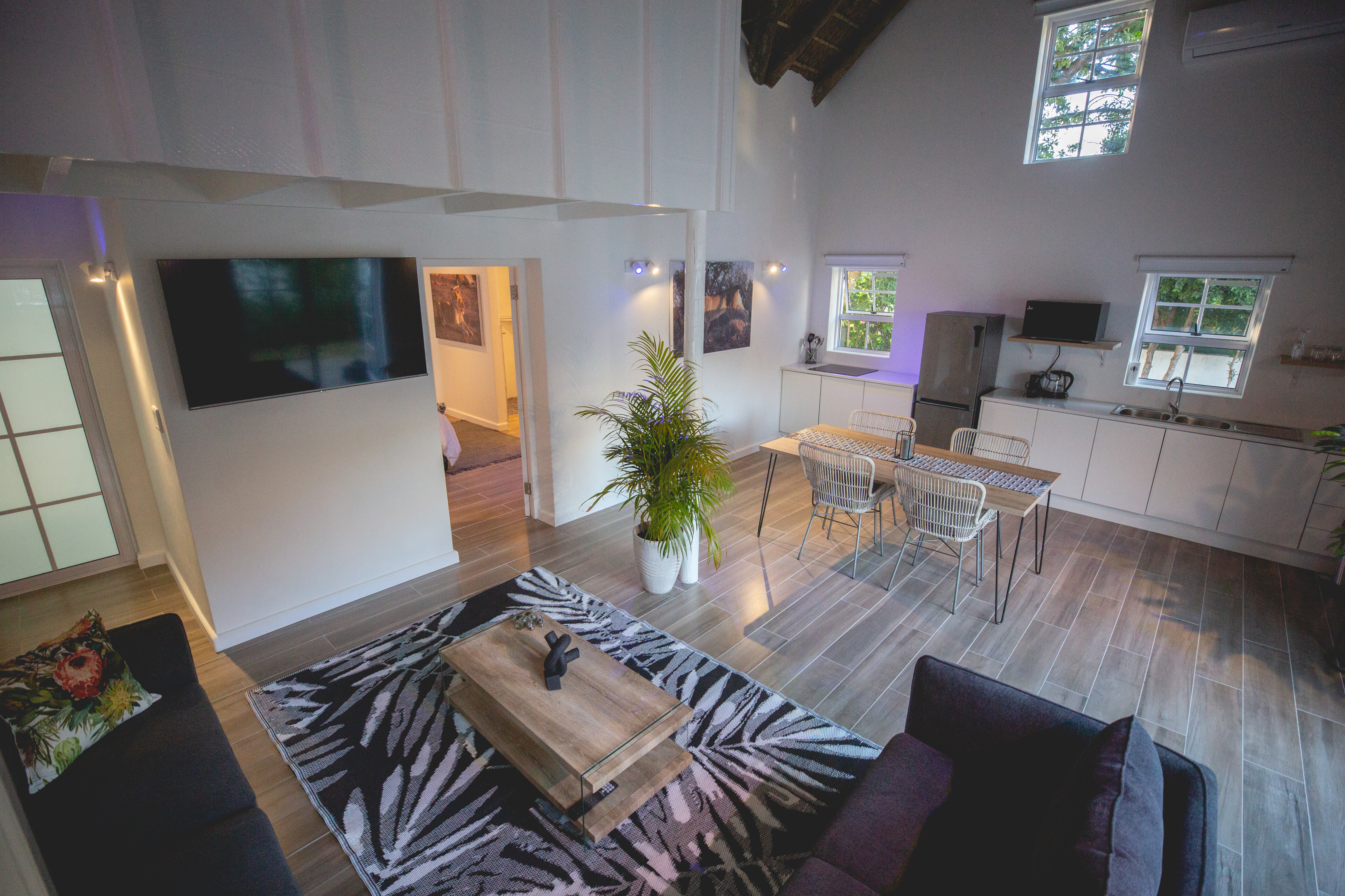 Villa Two Bedrooms Two Bathrooms