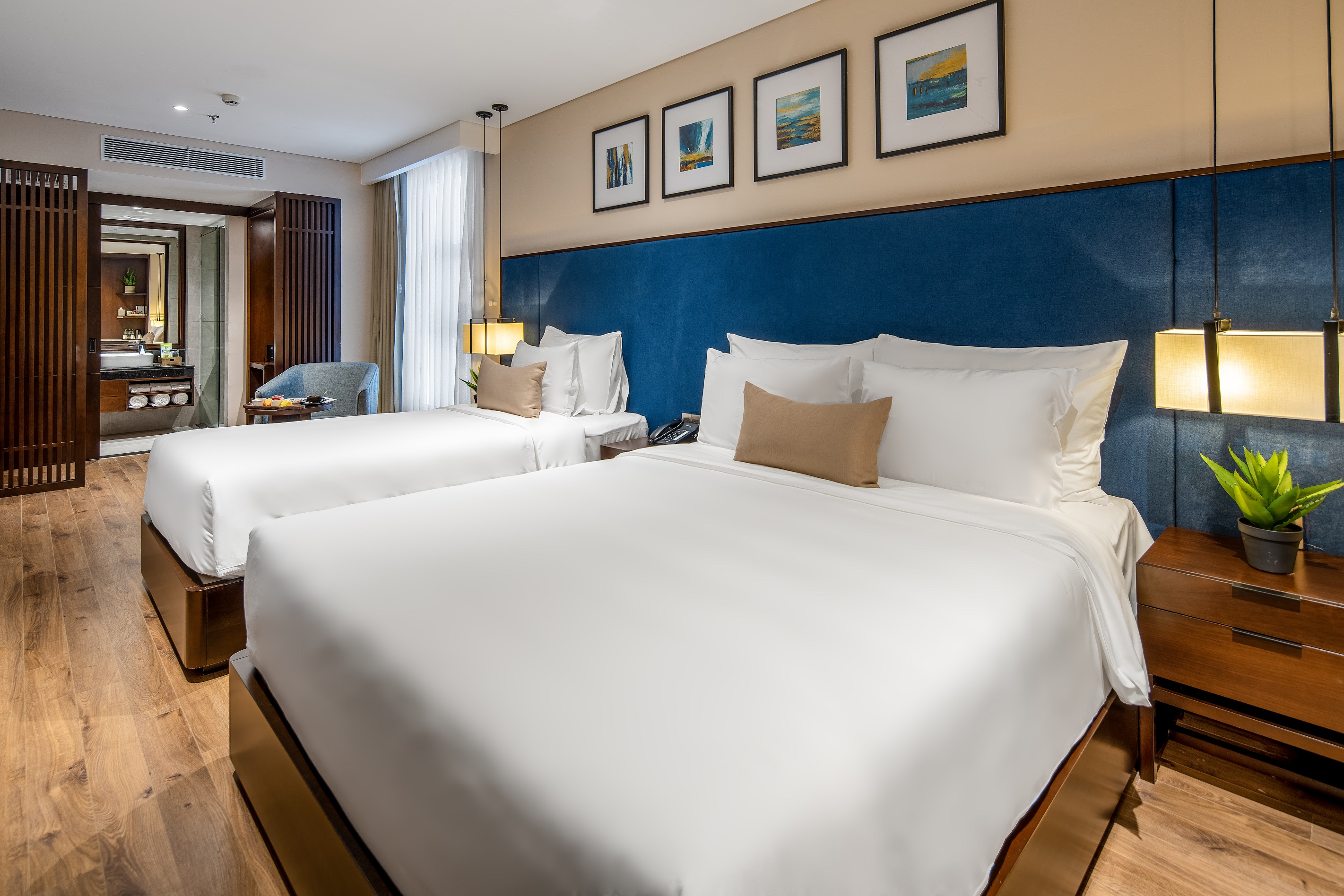 Triple Deluxe Premier