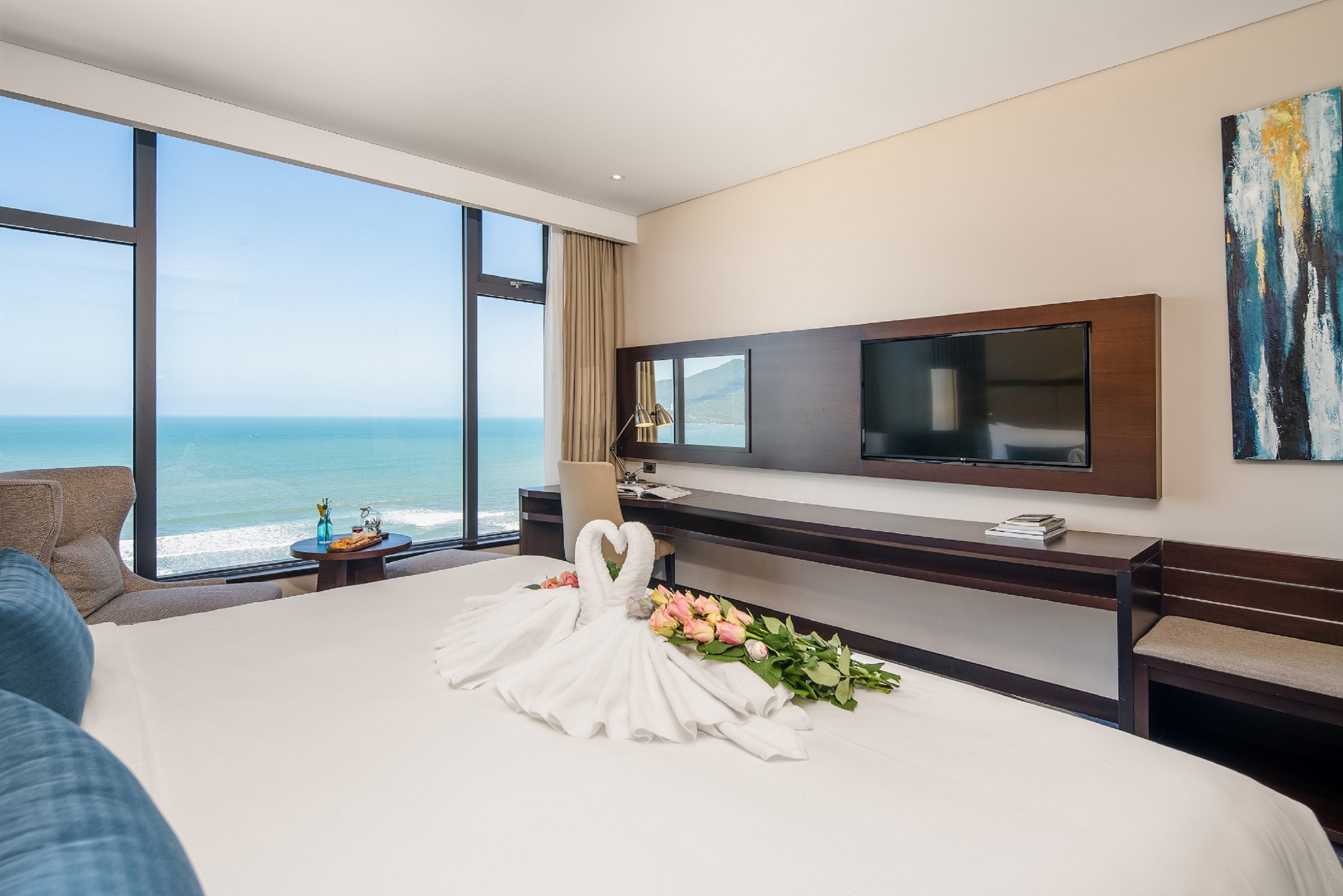 Room Ocean View King Bed