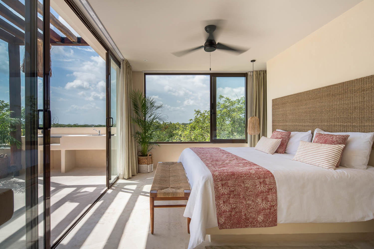 Double with Private Pool