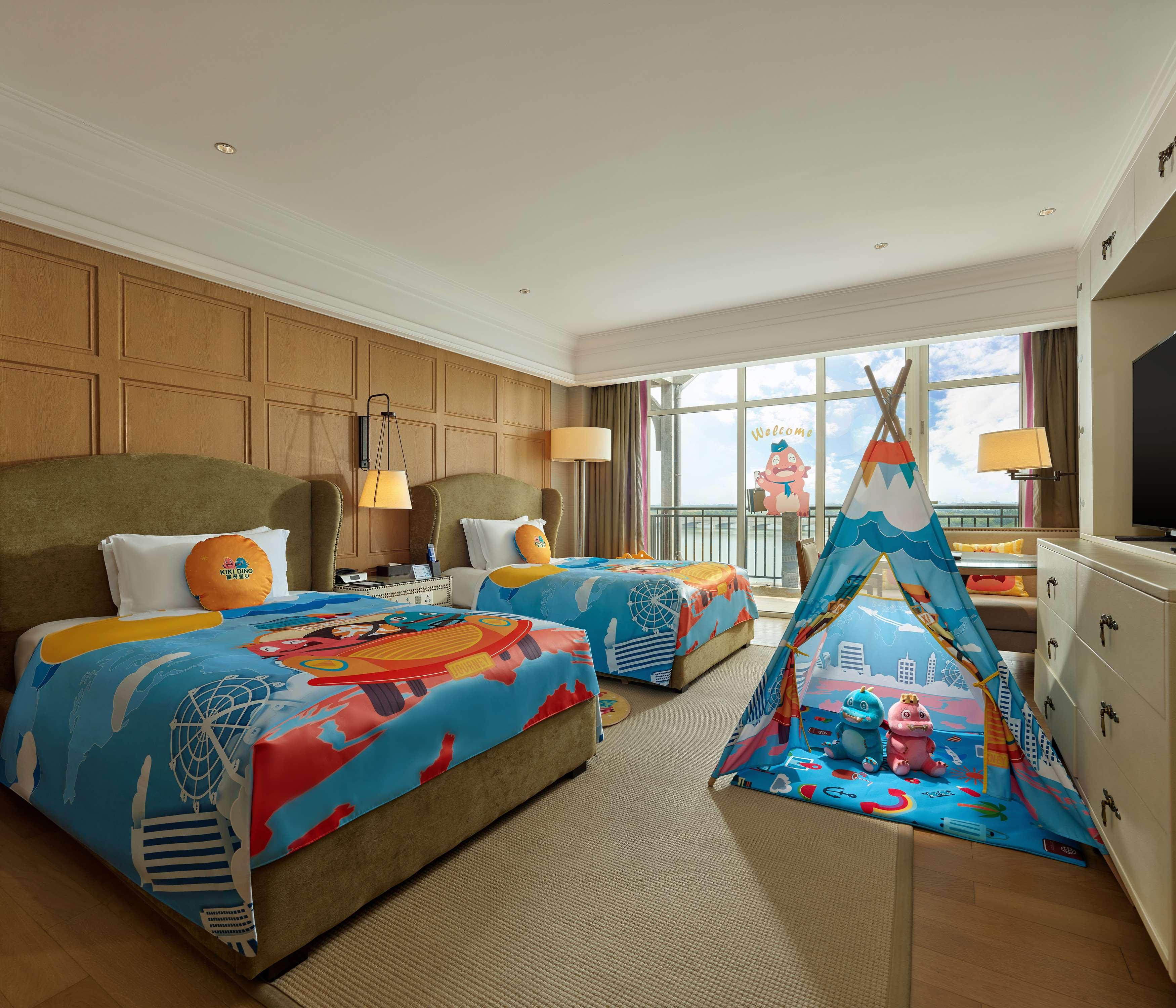 Family Room Two Beds