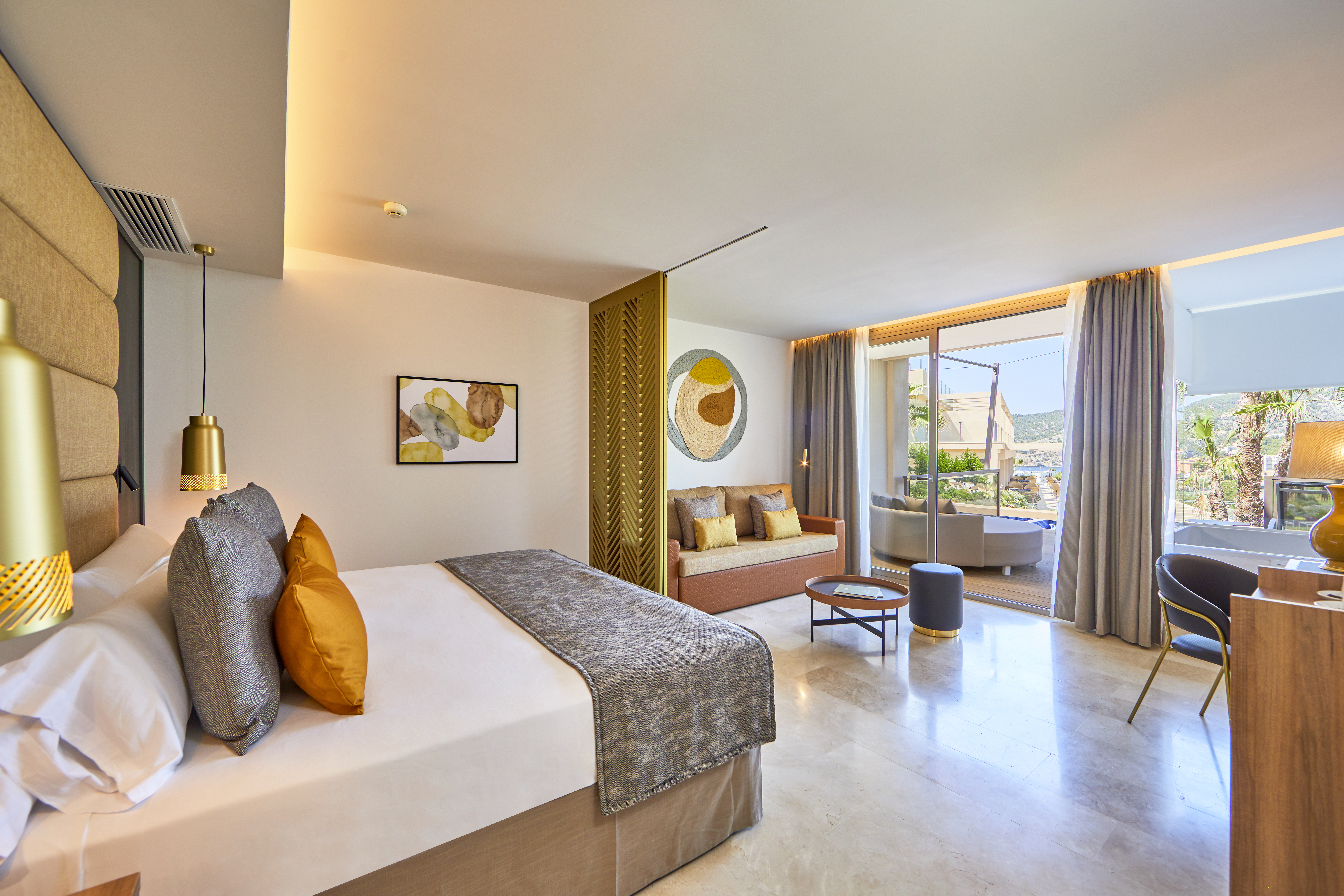 Junior Suite Pool View