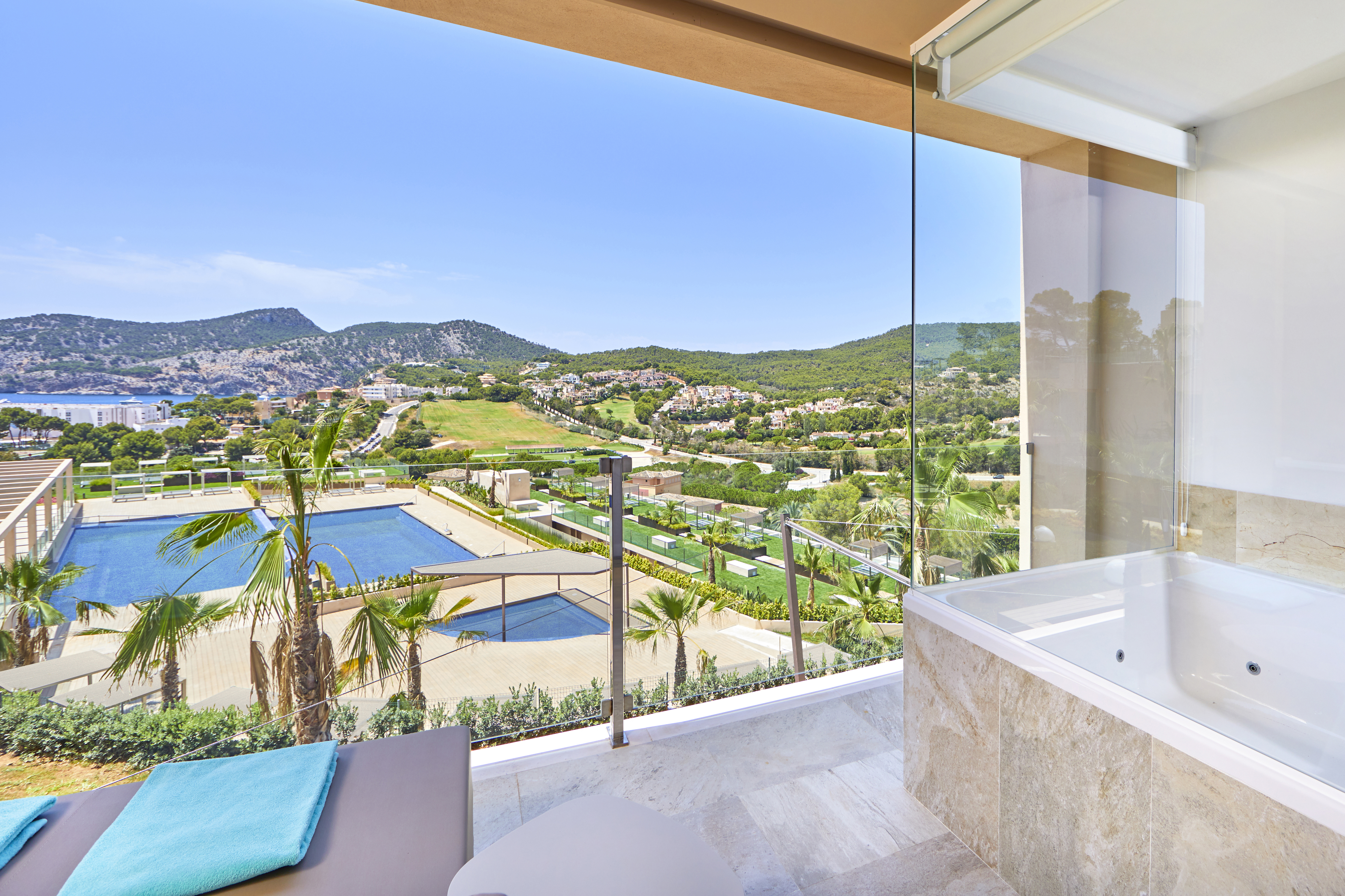 Junior Suite Capacity 4