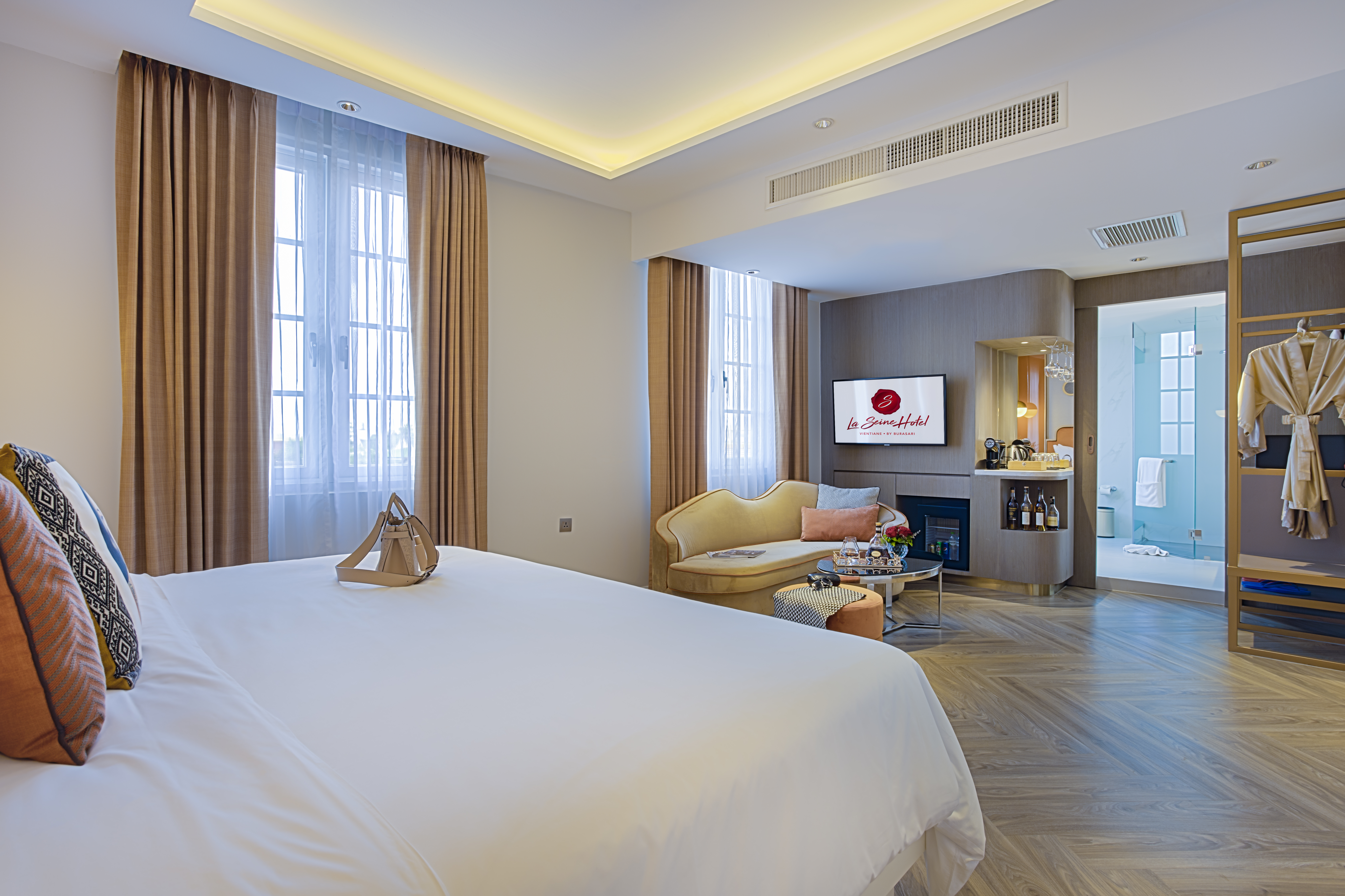 Double or Twin Superior