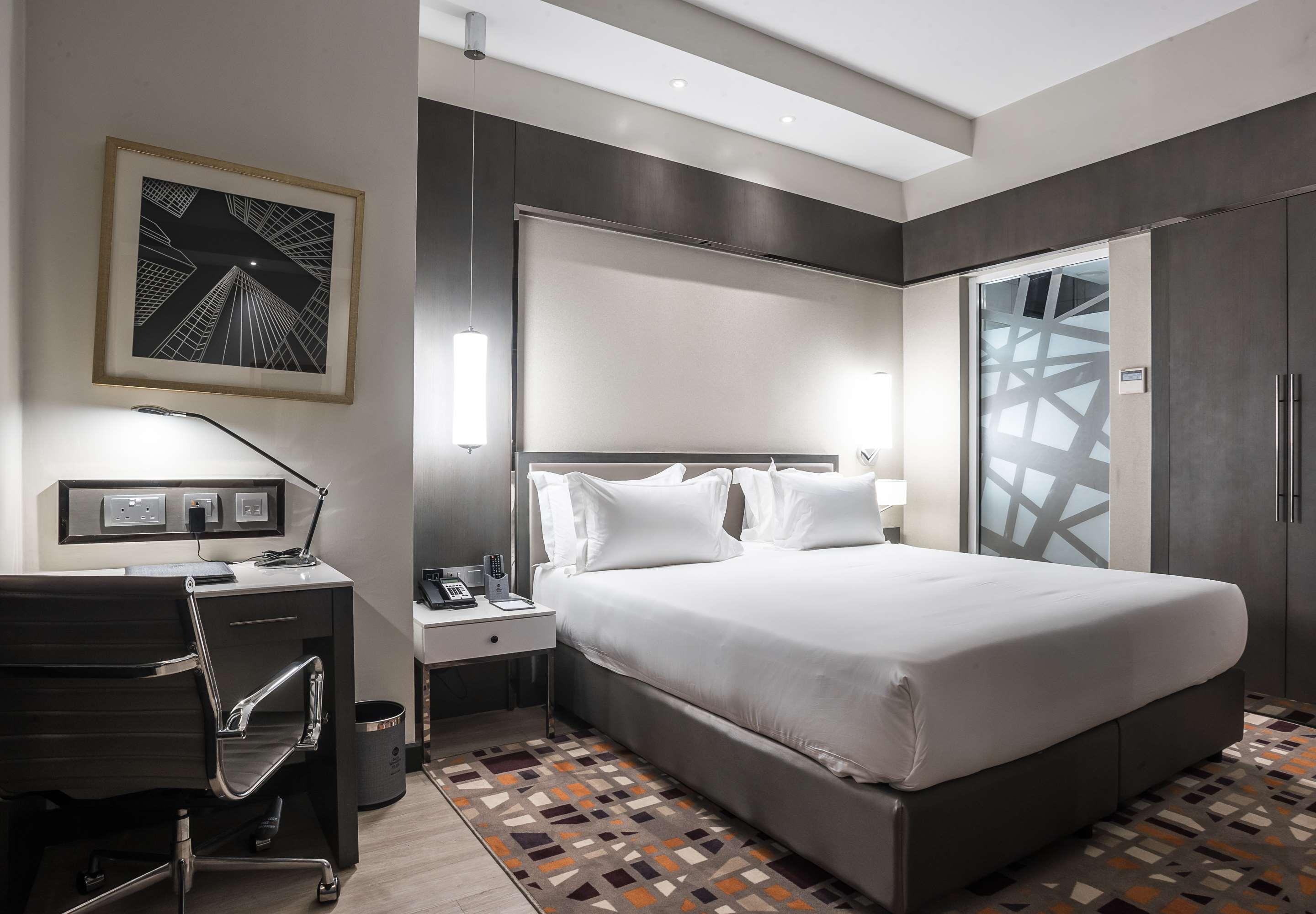 Junior Suite King Size Bed
