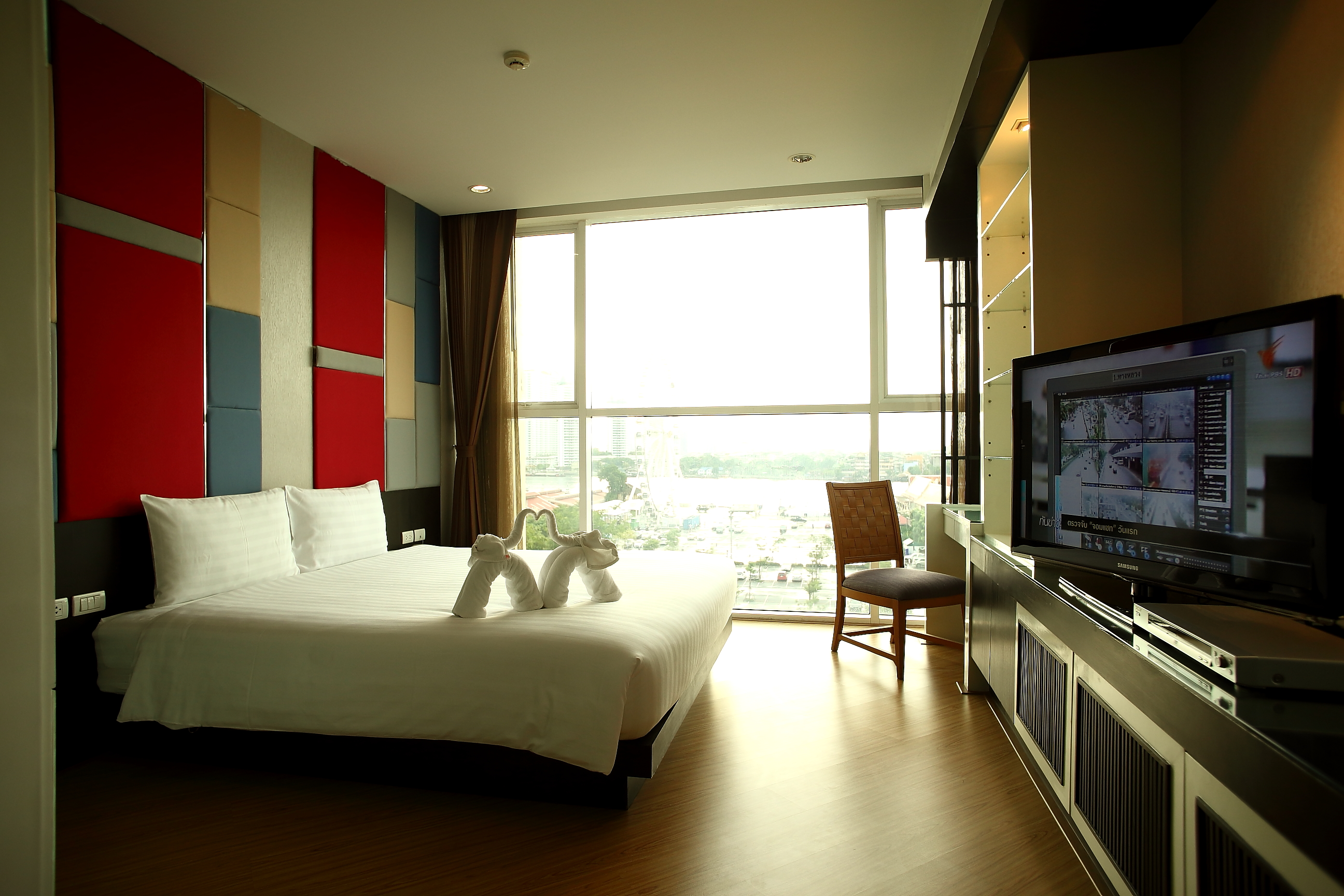 Junior Suite City View