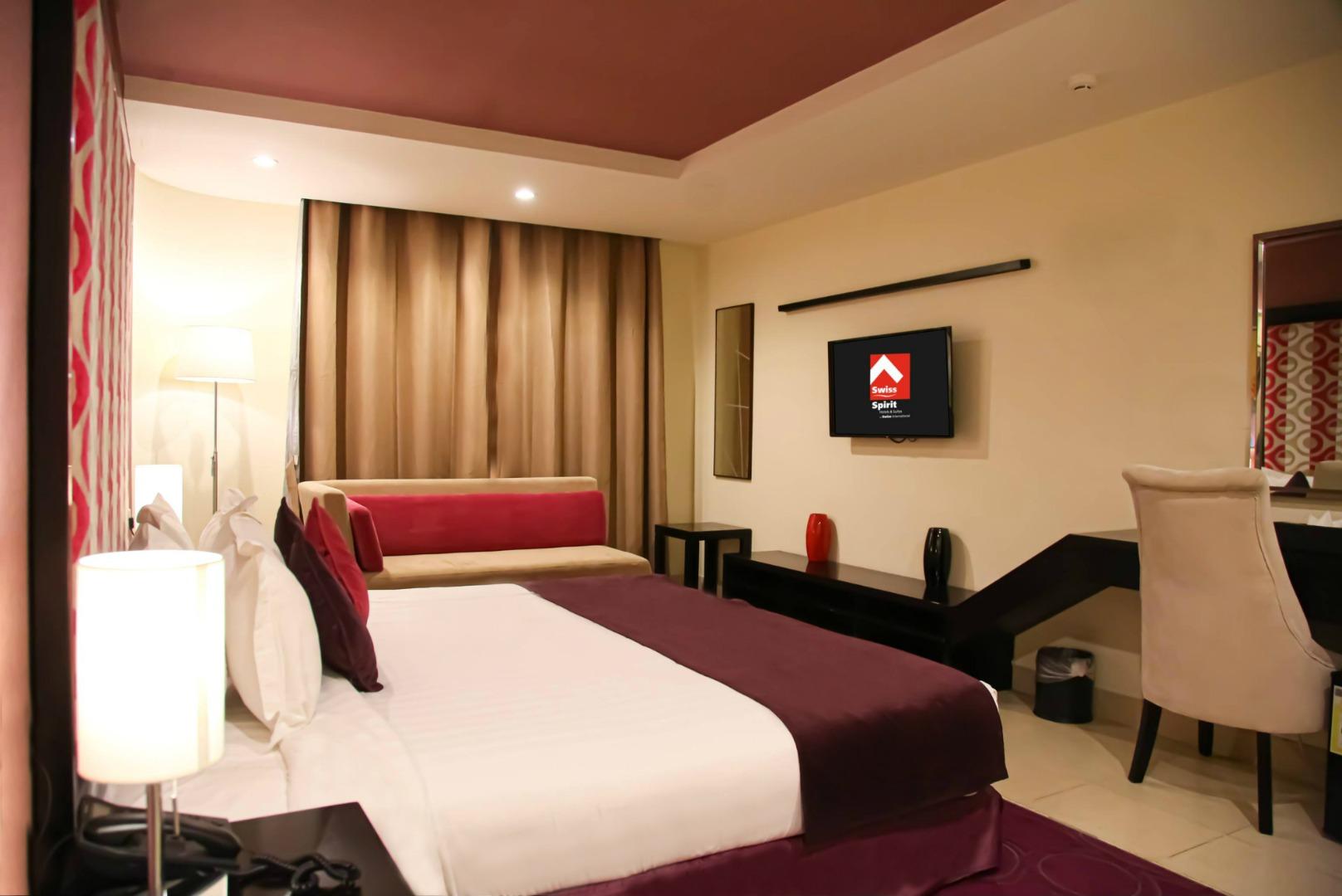 Junior Suite King Size Bed