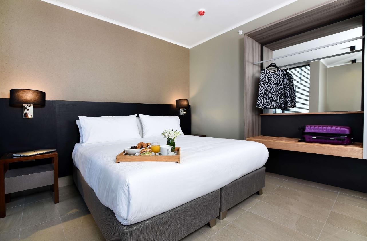 Room King Bed Non Smoking