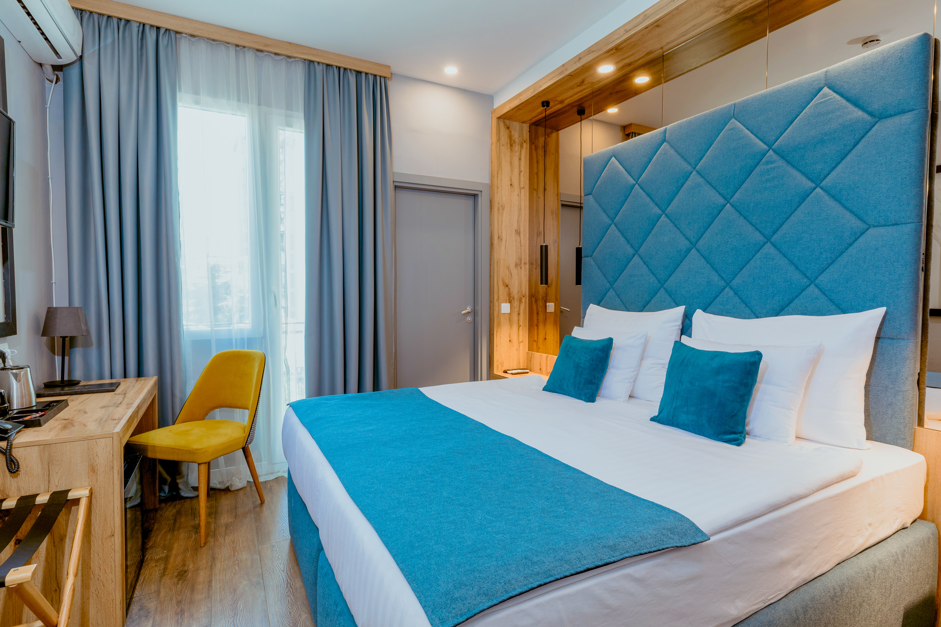 Double or Twin Economy