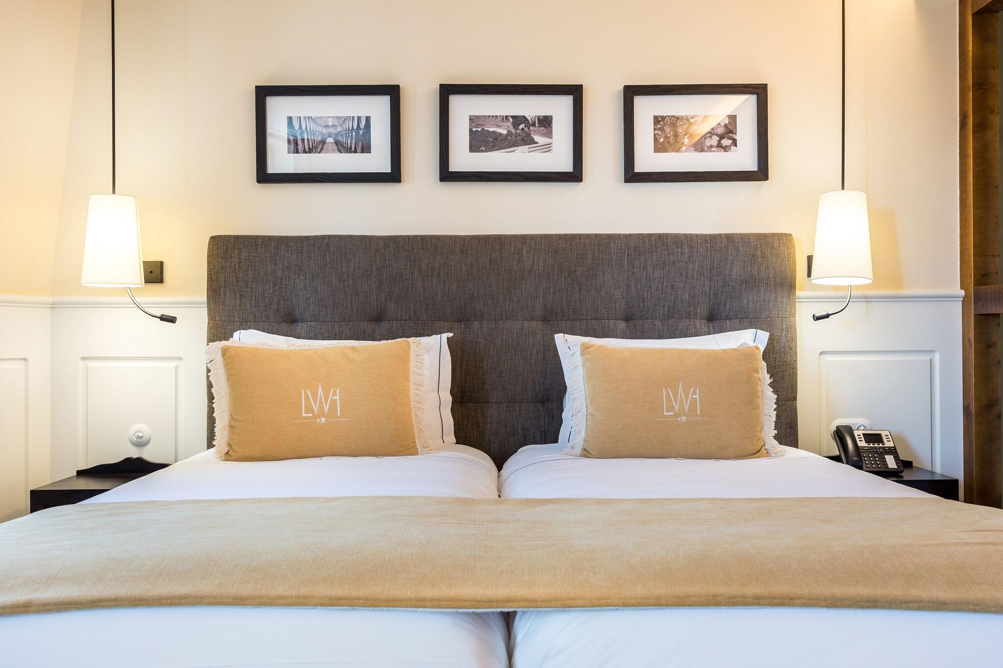 Double or Twin Superior